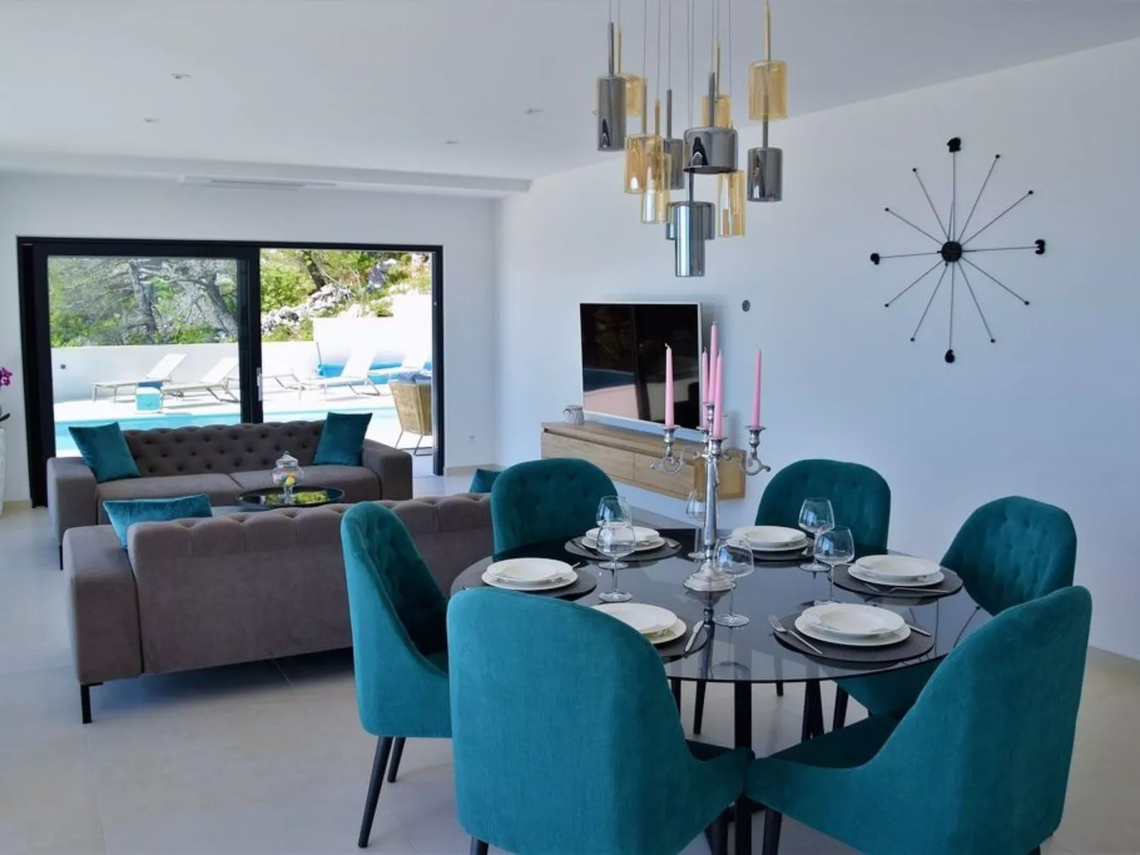 Ferienvilla "Villa Melody" mit privatem Pool-Binnen