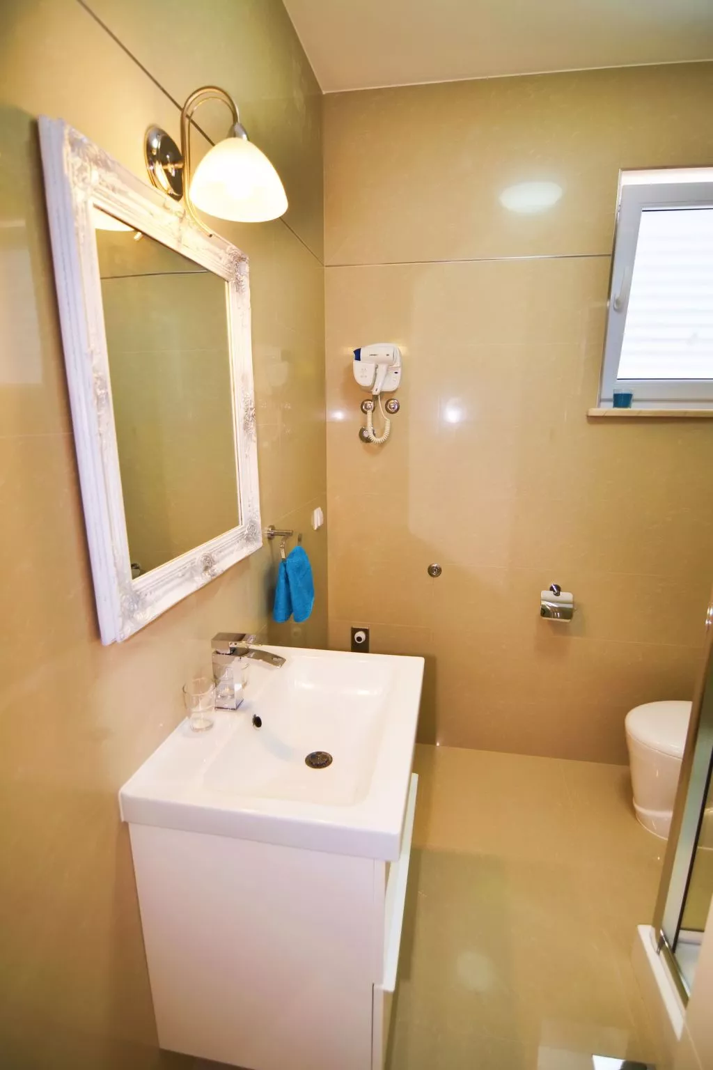 Für 4 Personen mit Pool-Binnen