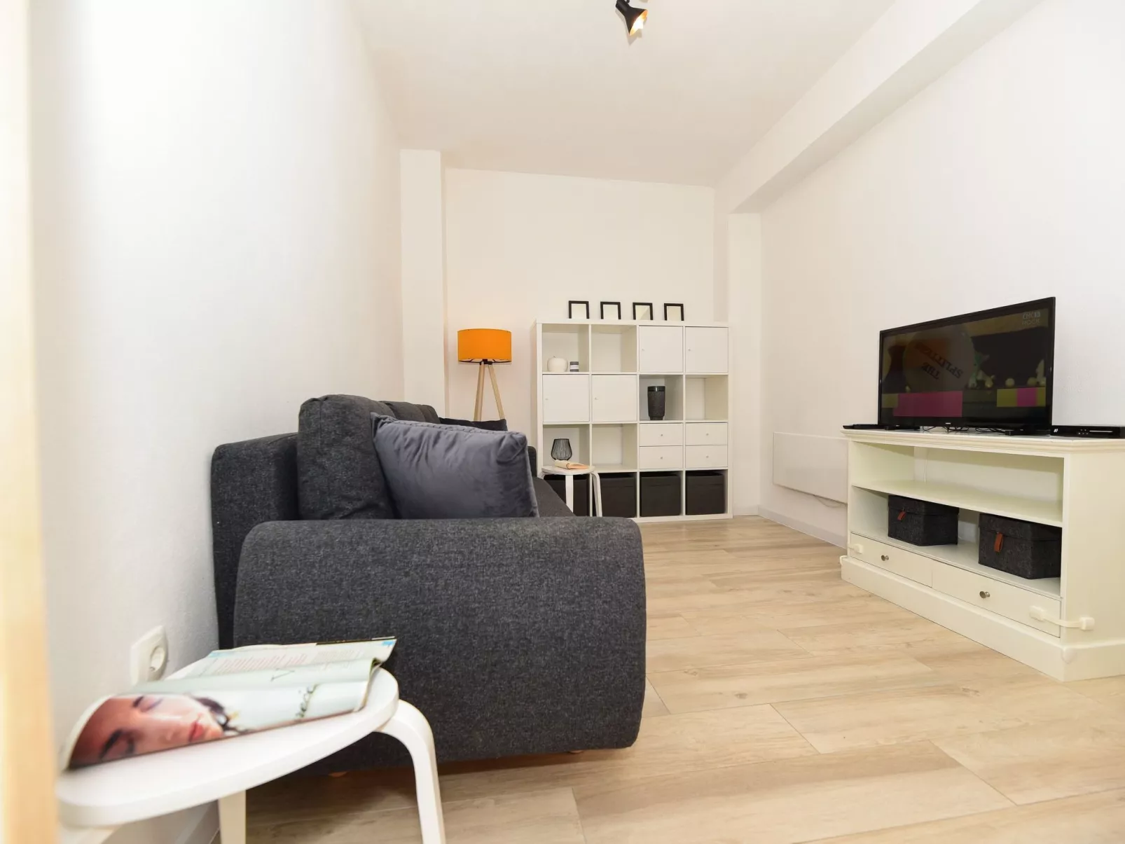 Wohnung mit Garage-Binnen