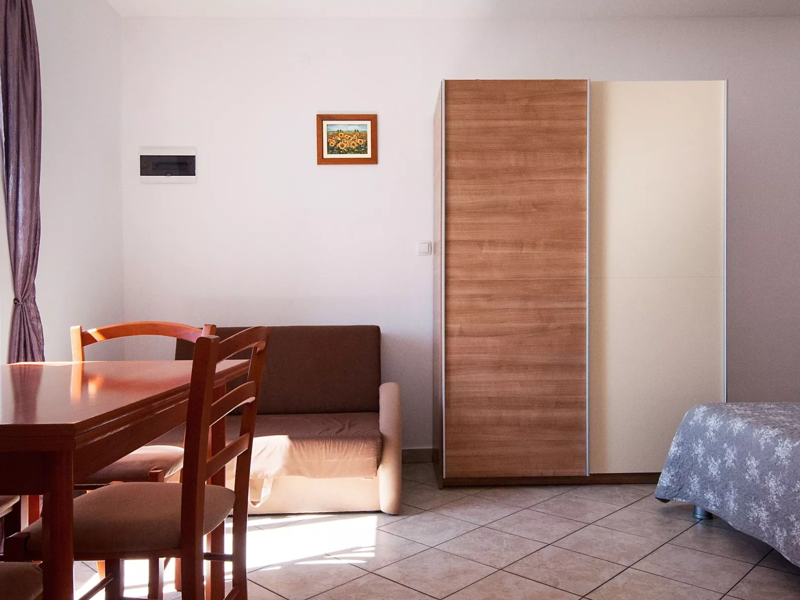 Studio Azure Bay , zentrale Lage-Image-tags.info