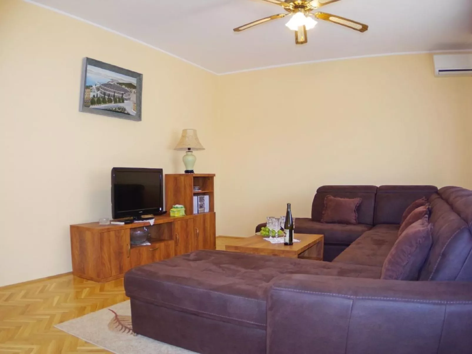 Villa Sandi im Dorf Juršići-Binnen