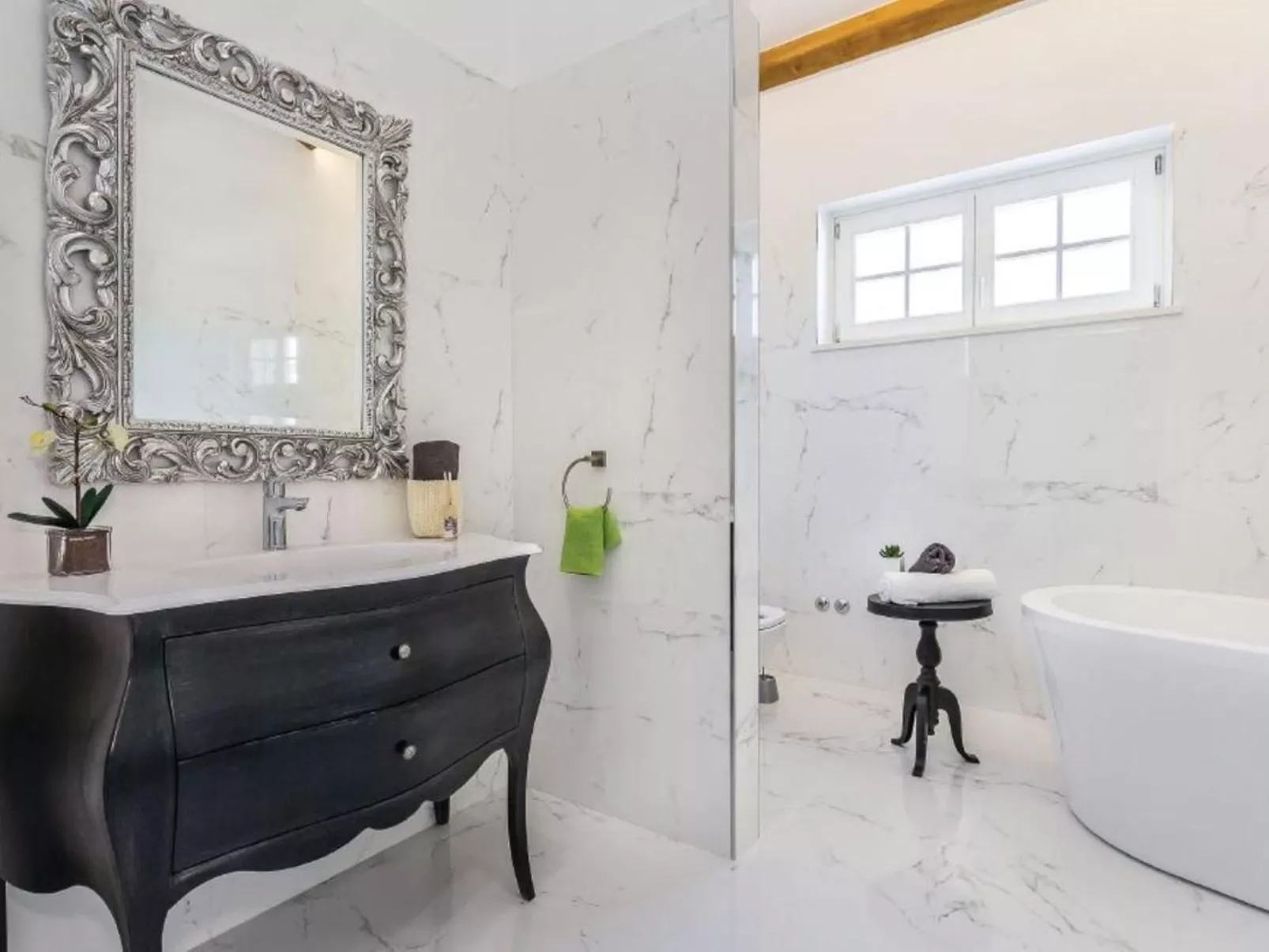 'Villa Oliva' mit privatem Pool-Binnen