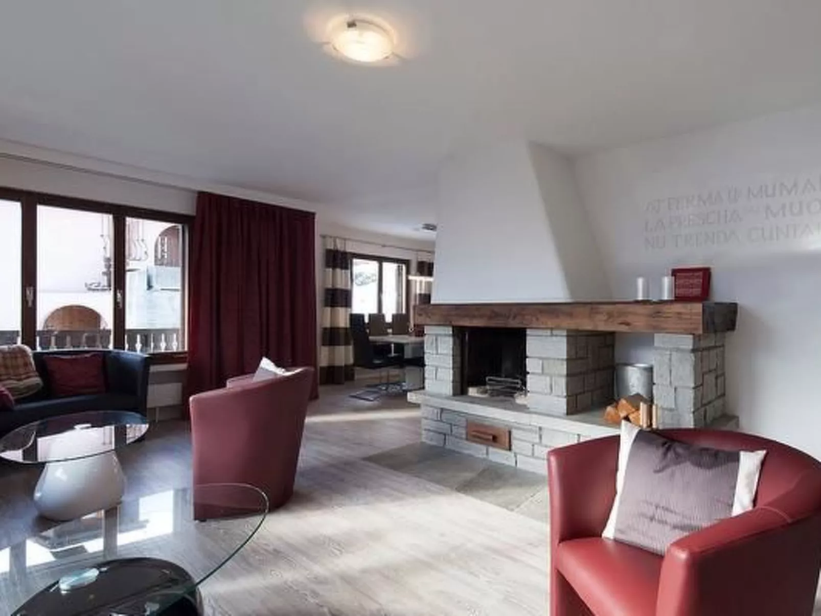 Chasa Diala für 12 P