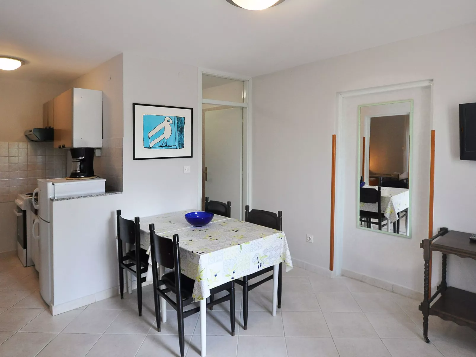 Hübsche Wohnung mit teilweisem Meerblick, für 4 Personen-Binnen