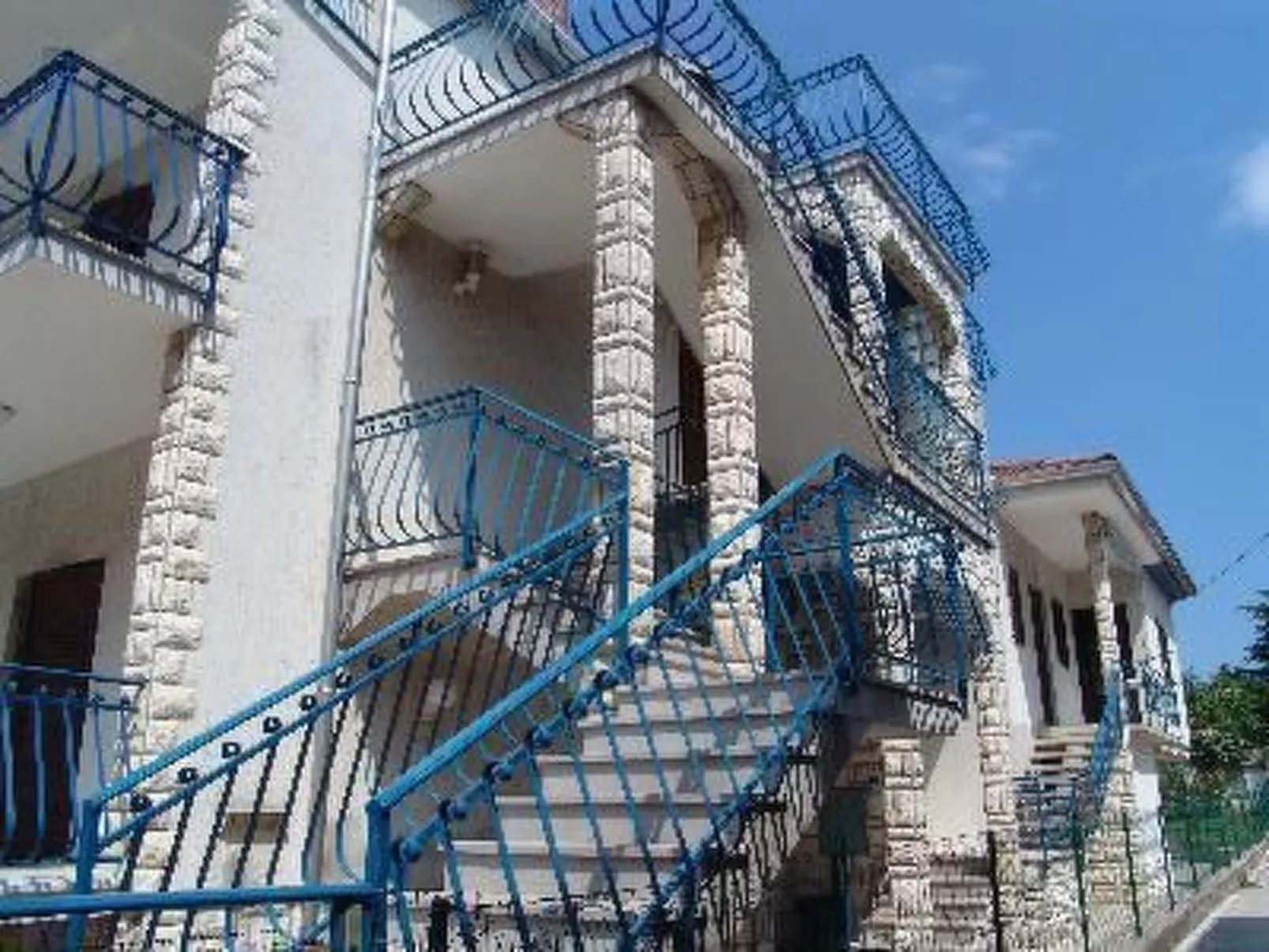 Apartmentkomplex Jakov