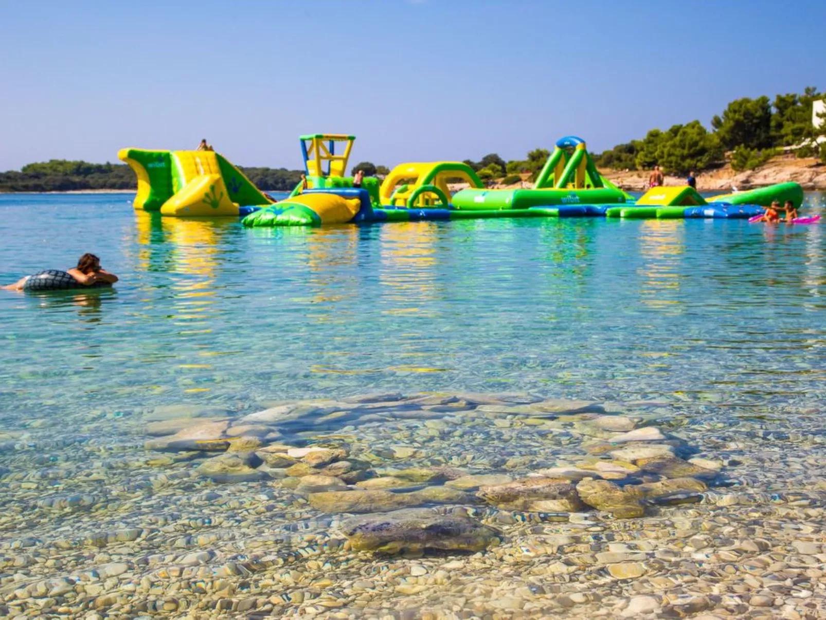 Wohnung in Banjole mit großem Garten-Buiten