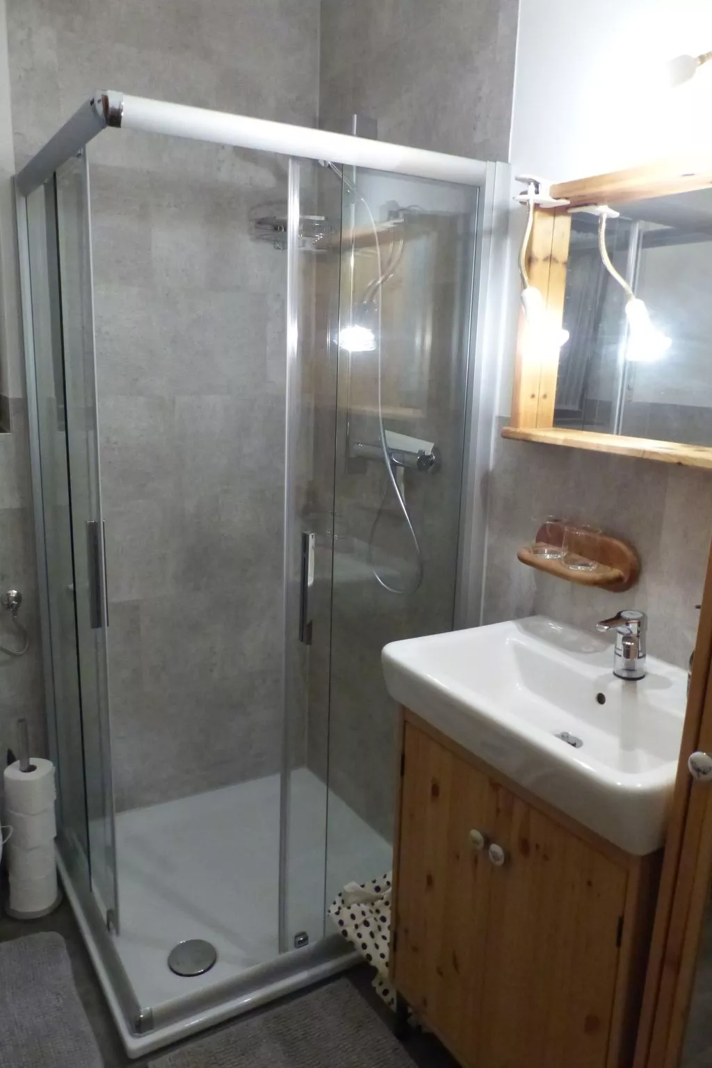 Mit privatem Balkon-Binnen