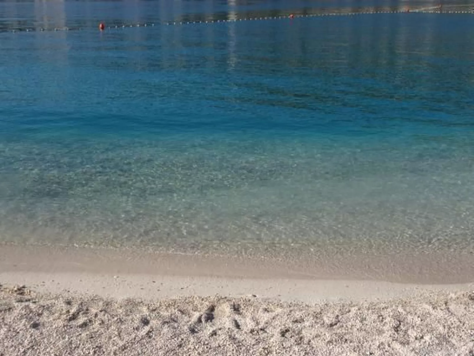 Helle Wohnung in Selce mit Terrasse-Buiten