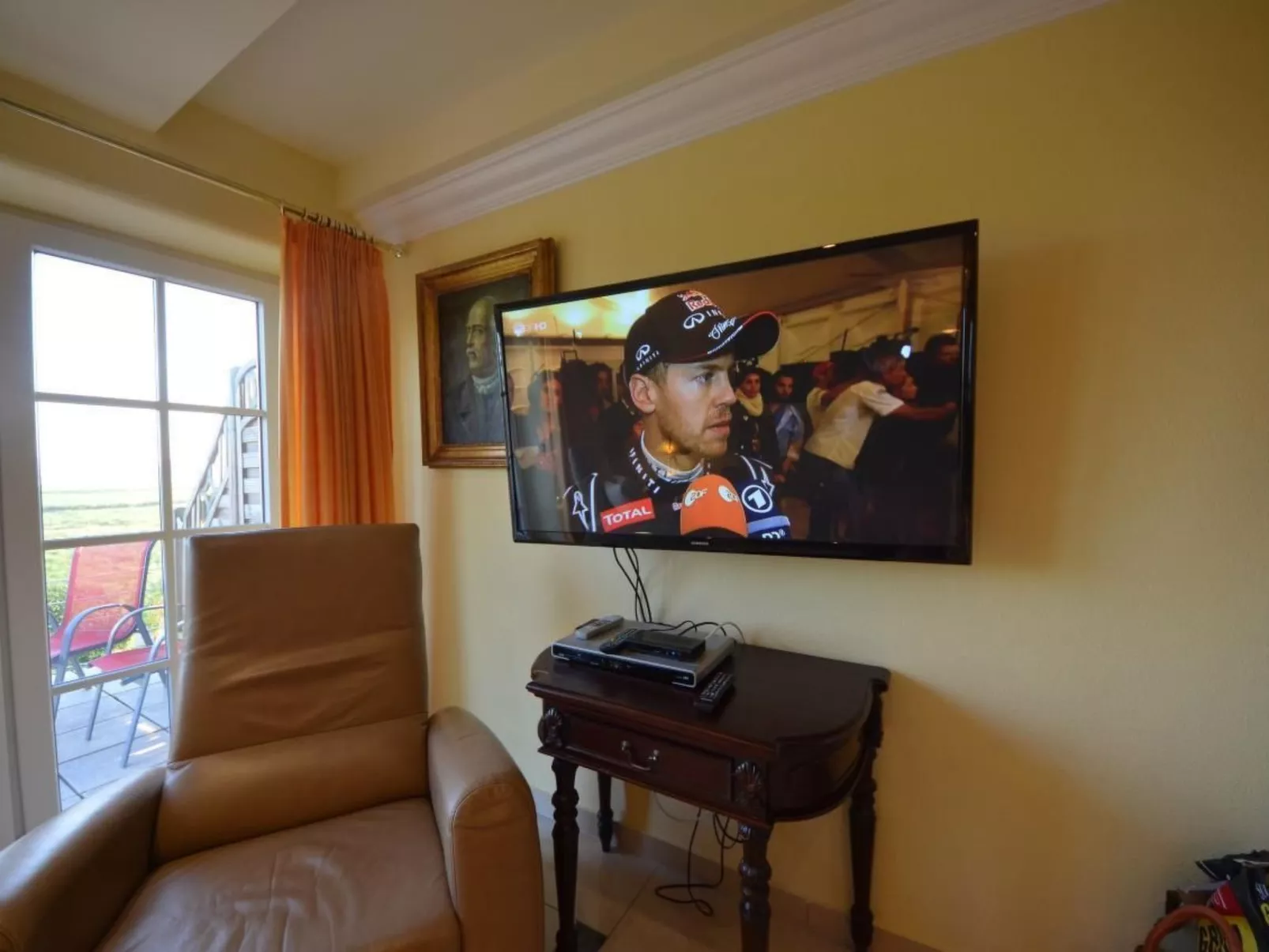 Kliff-Image-tags.info