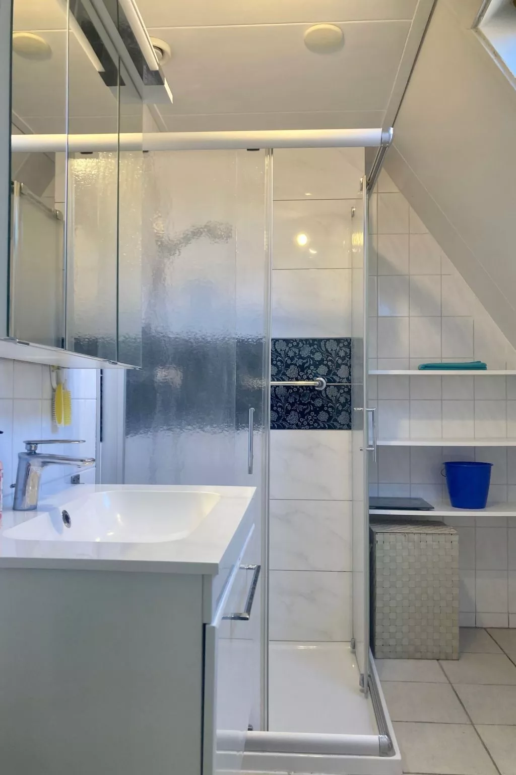 170 Platz an Sonne-Binnen