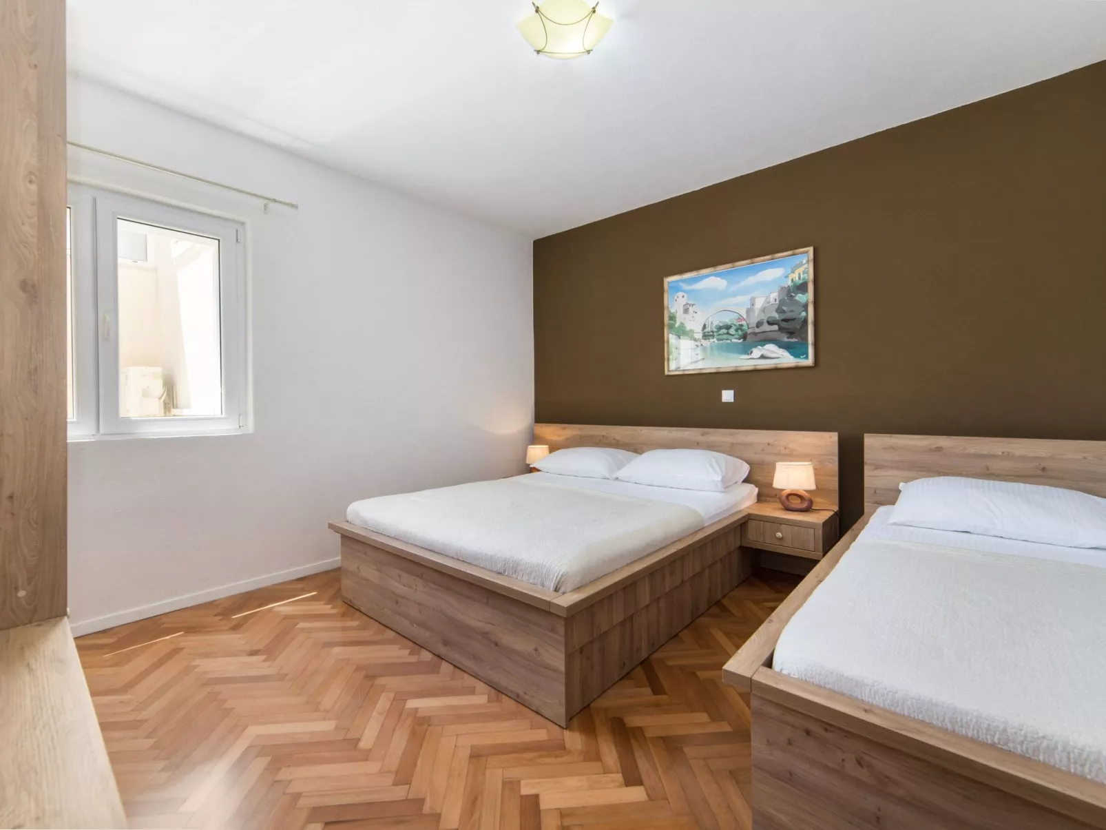 ★Terrasse ★FreieParkplätze ★Nähe Zentrum Dolore- A1-Binnen