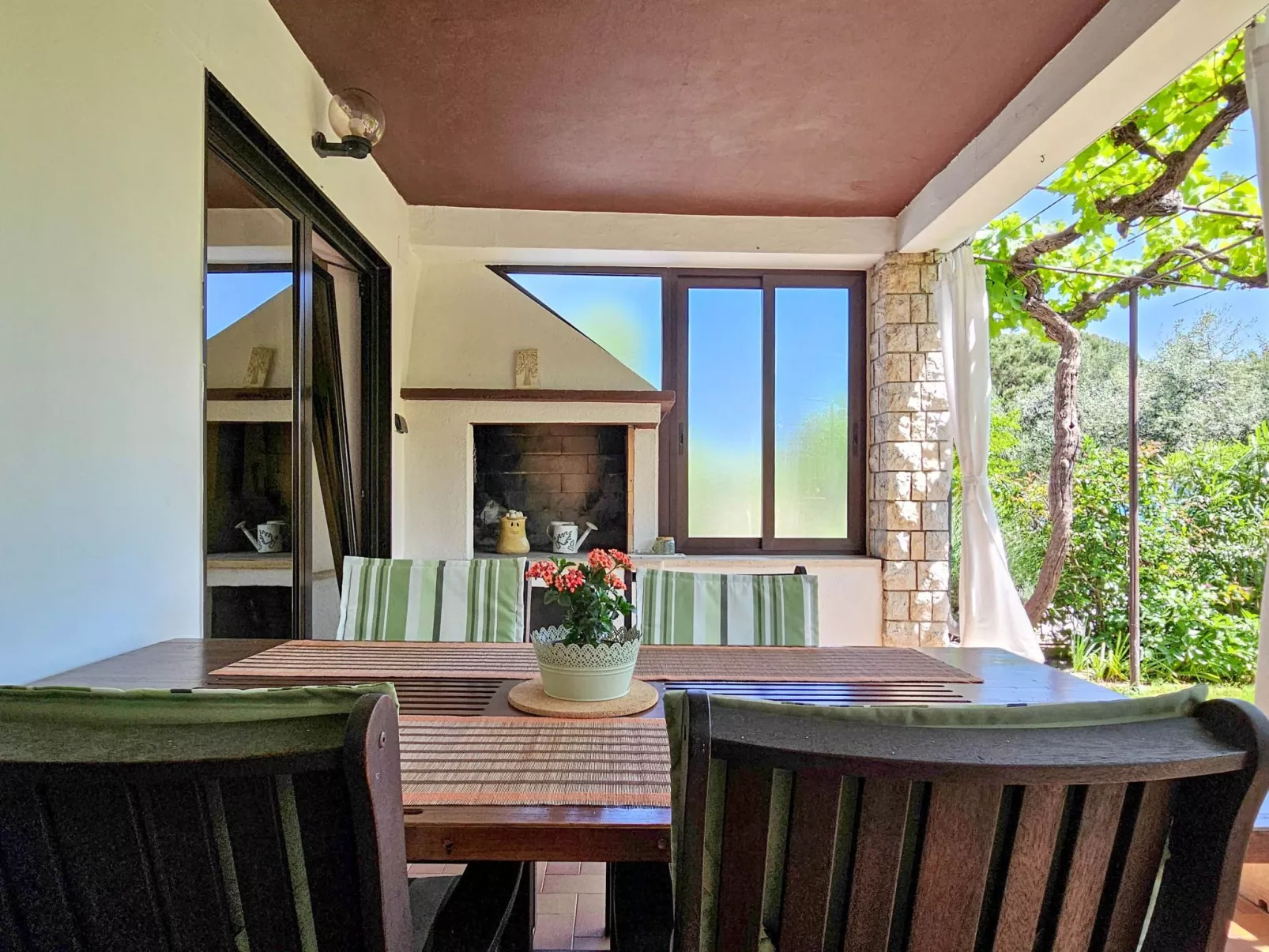 Für 4 Personen ca. 45 m&sup2; in Novigrad, Adriaküste Kroatien (Westküste von I