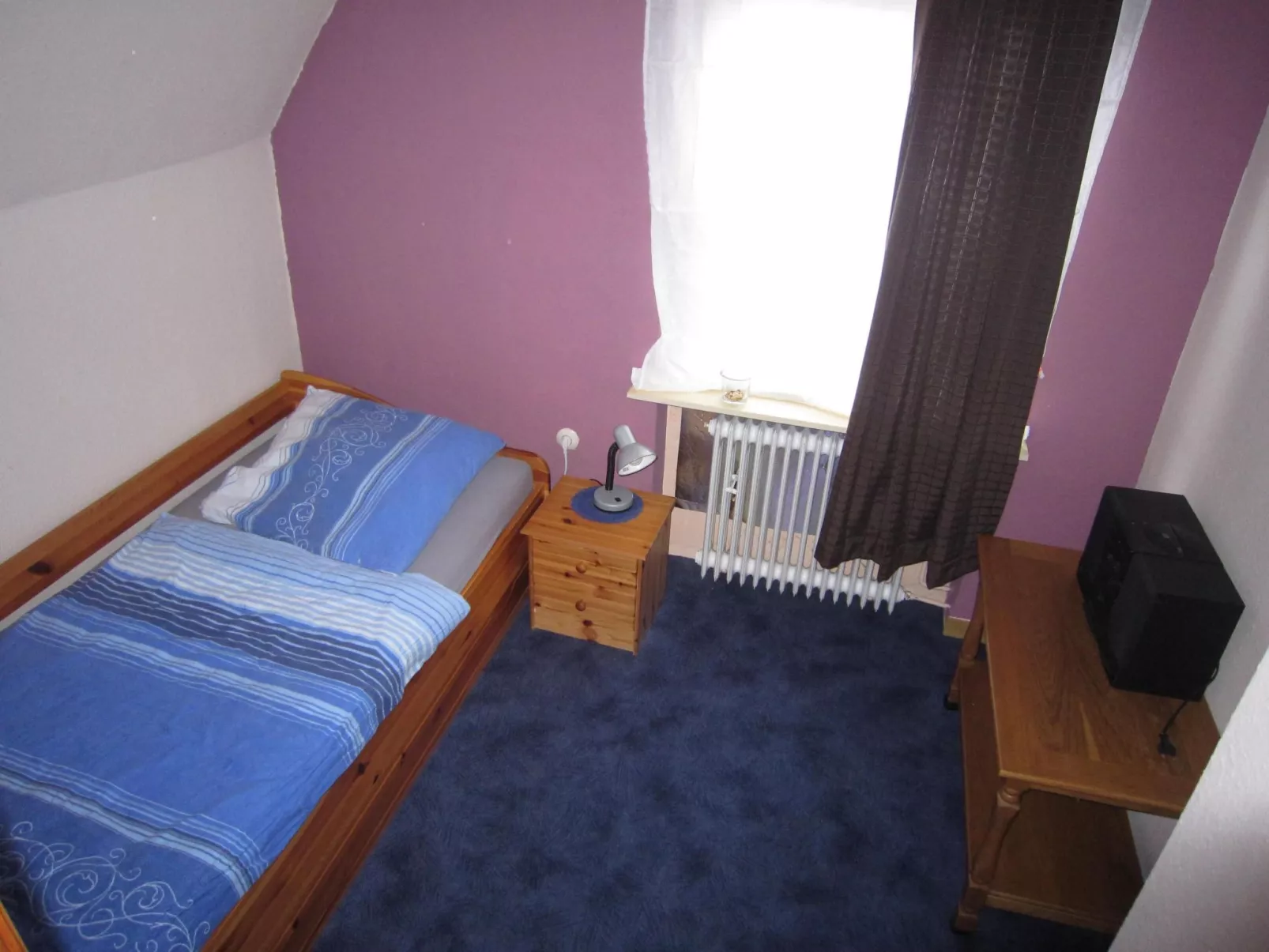 Mit Garten und Terrasse-Binnen