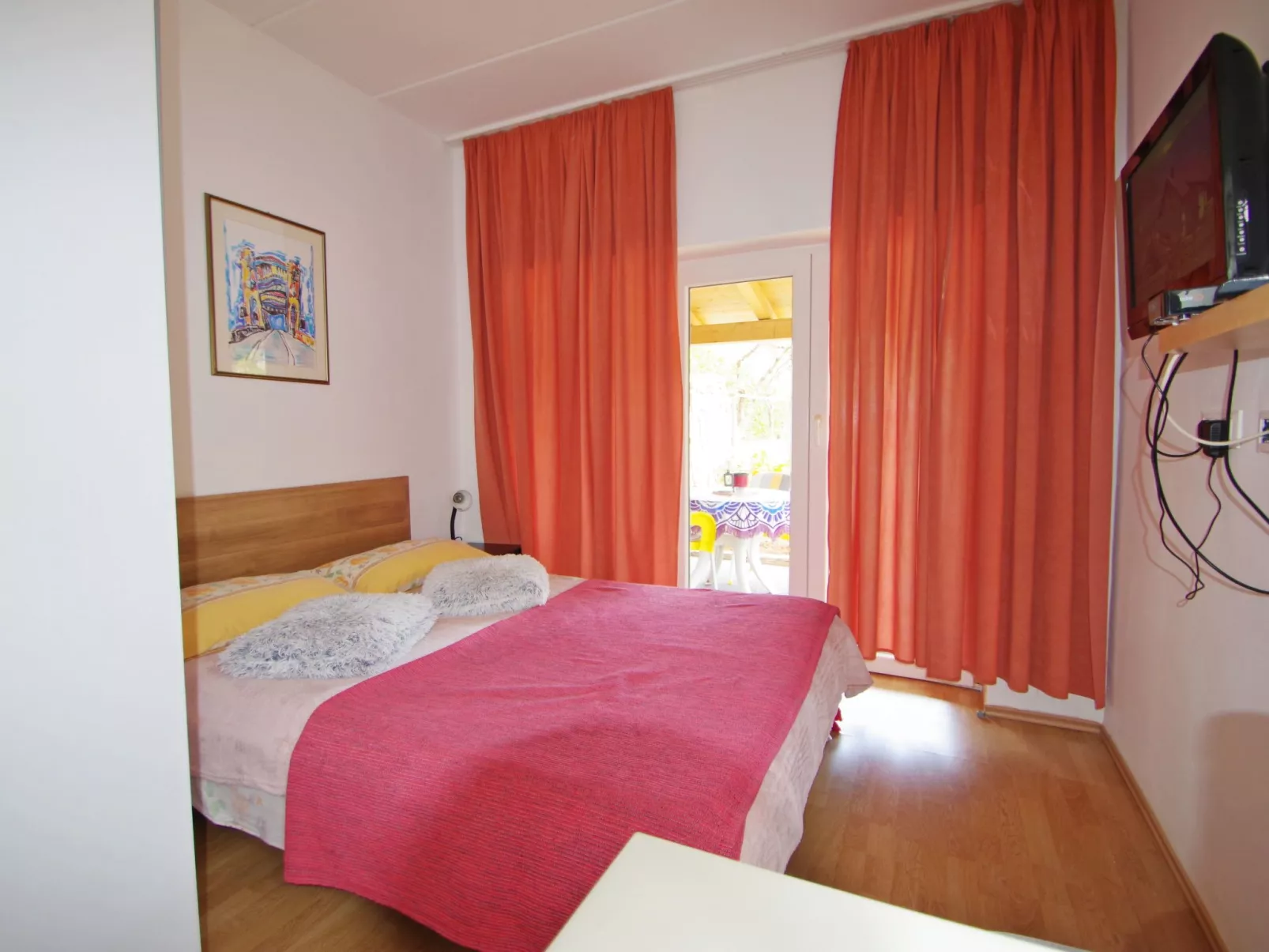 Studio "Goga" mit Terrasse, 800 m vom Strand entfernt-Binnen