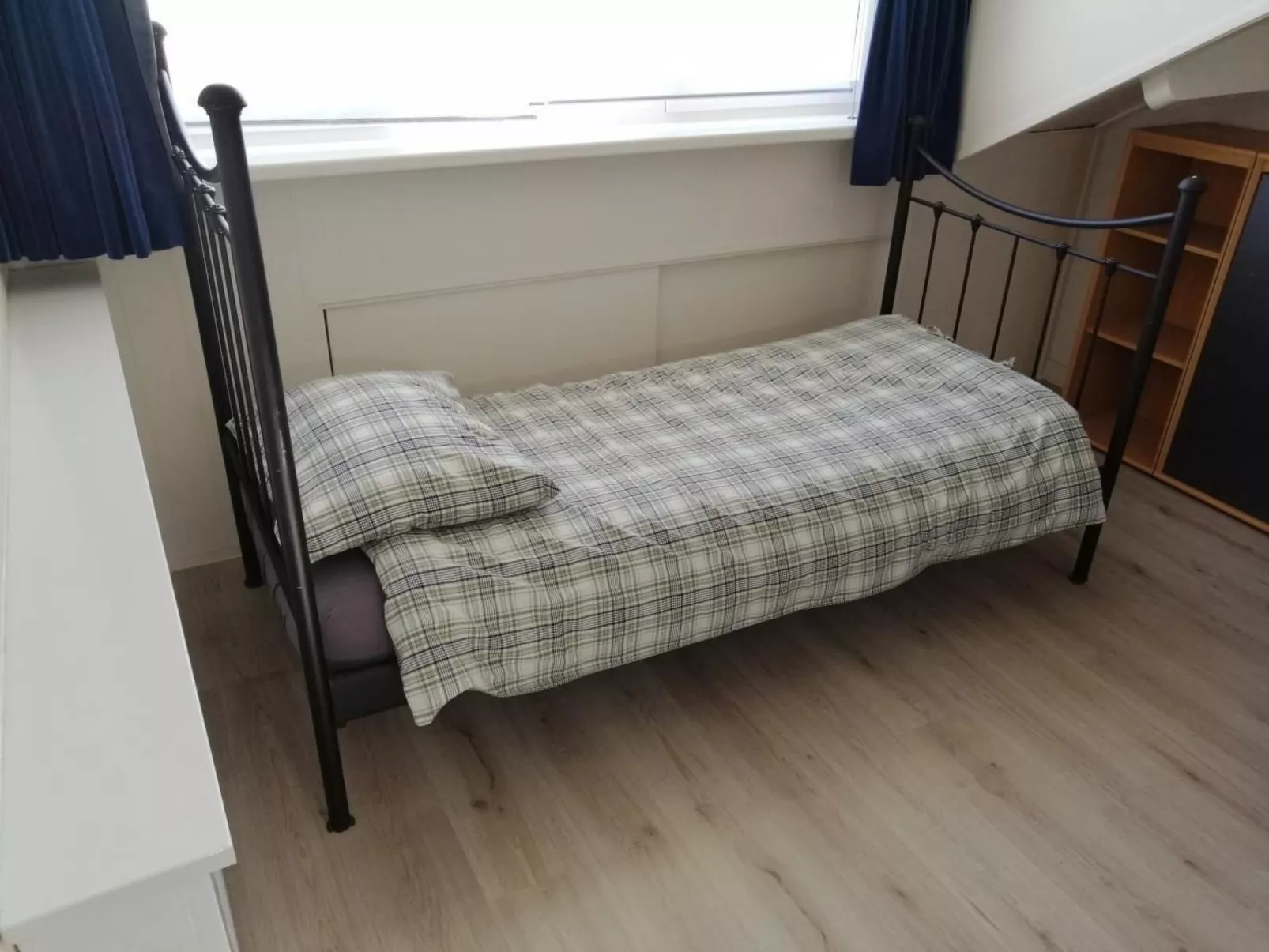 "Emmastraat" mit Terrasse-Binnen