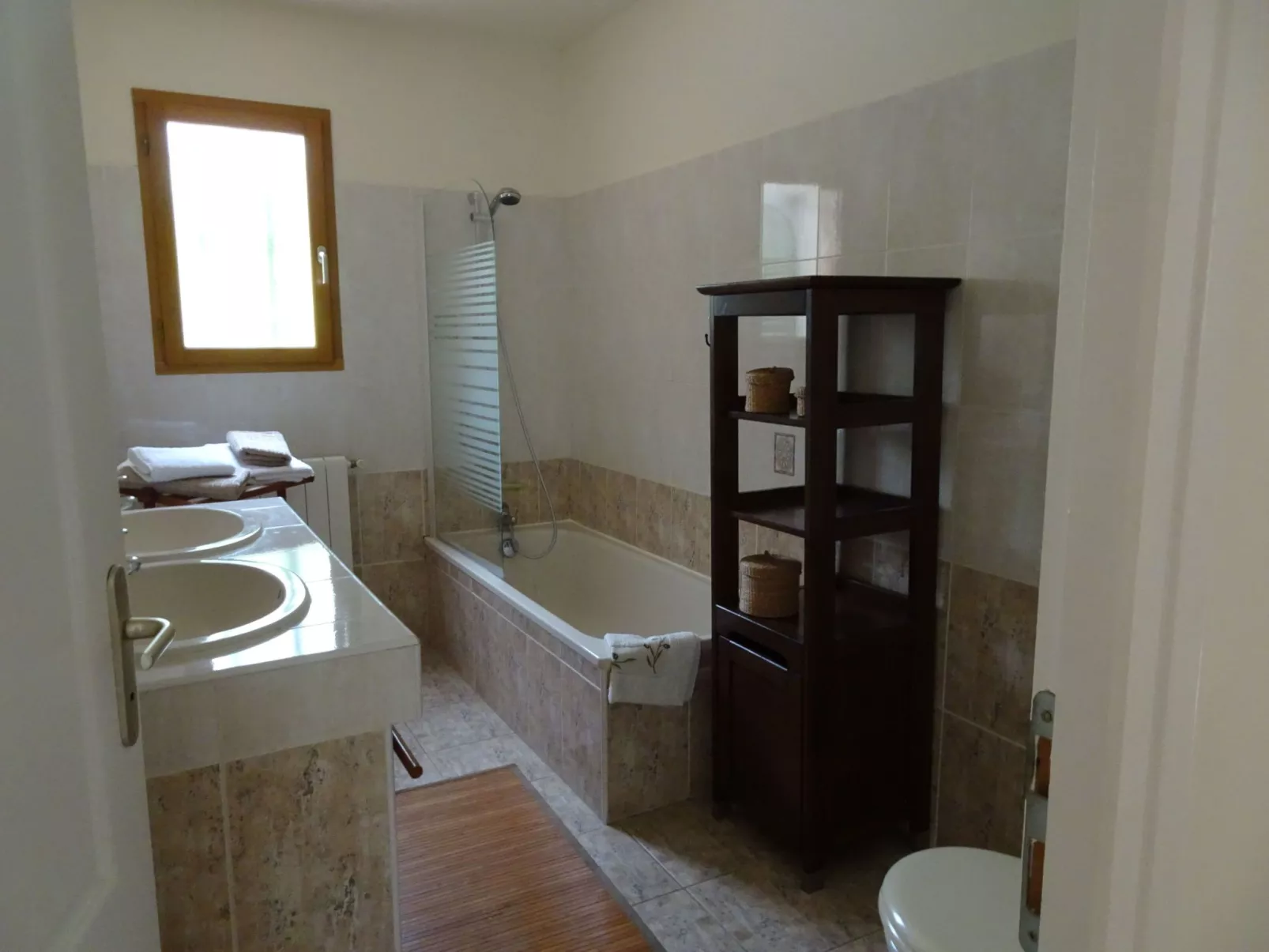 À l'abri du Mistral-Binnen