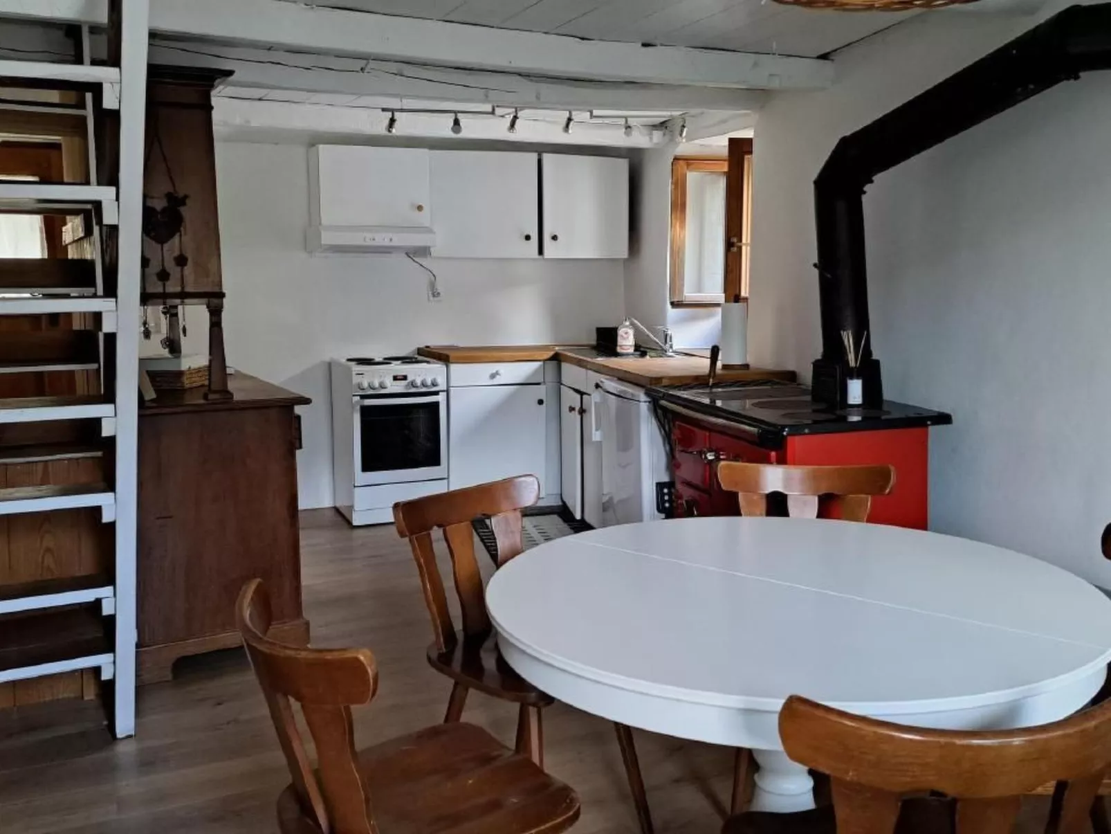 Entdecken Sie den Charme von Casa Clementina in Indemini-Binnen