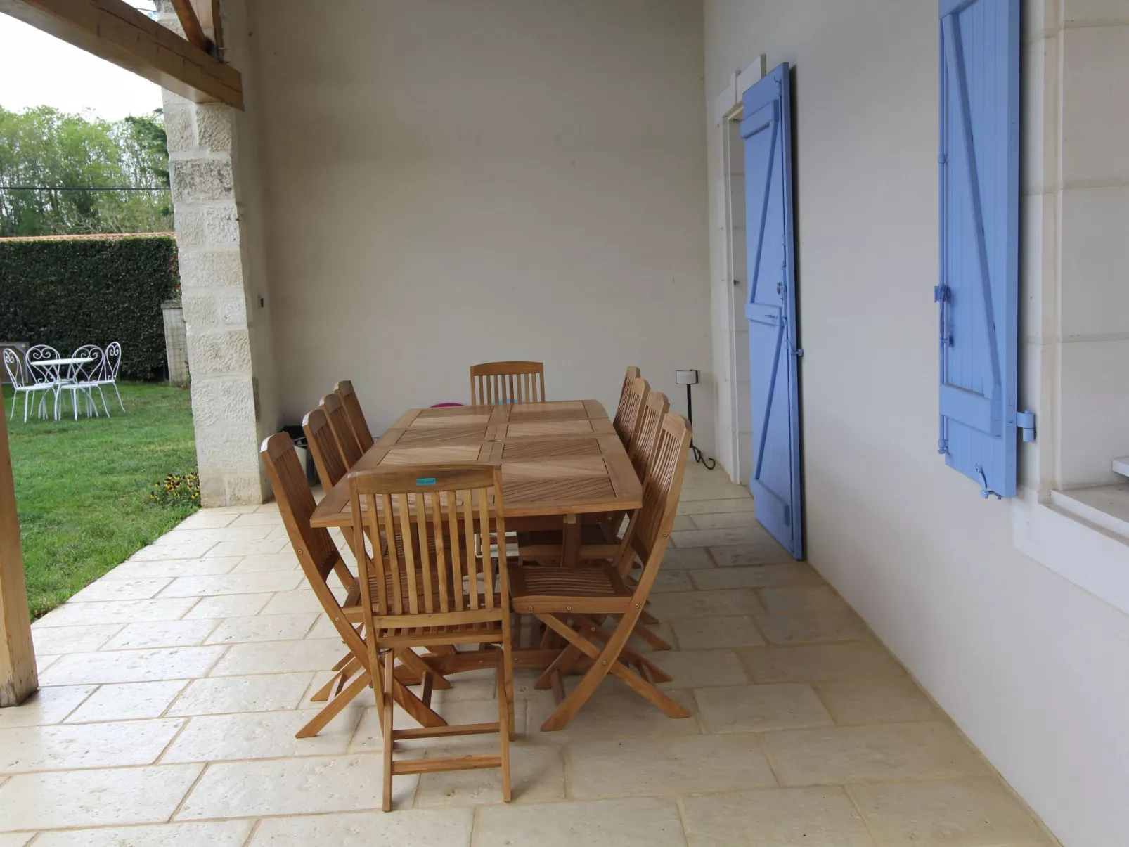 Villa "La Bergerie" mit Privatpool und Spa-Buiten