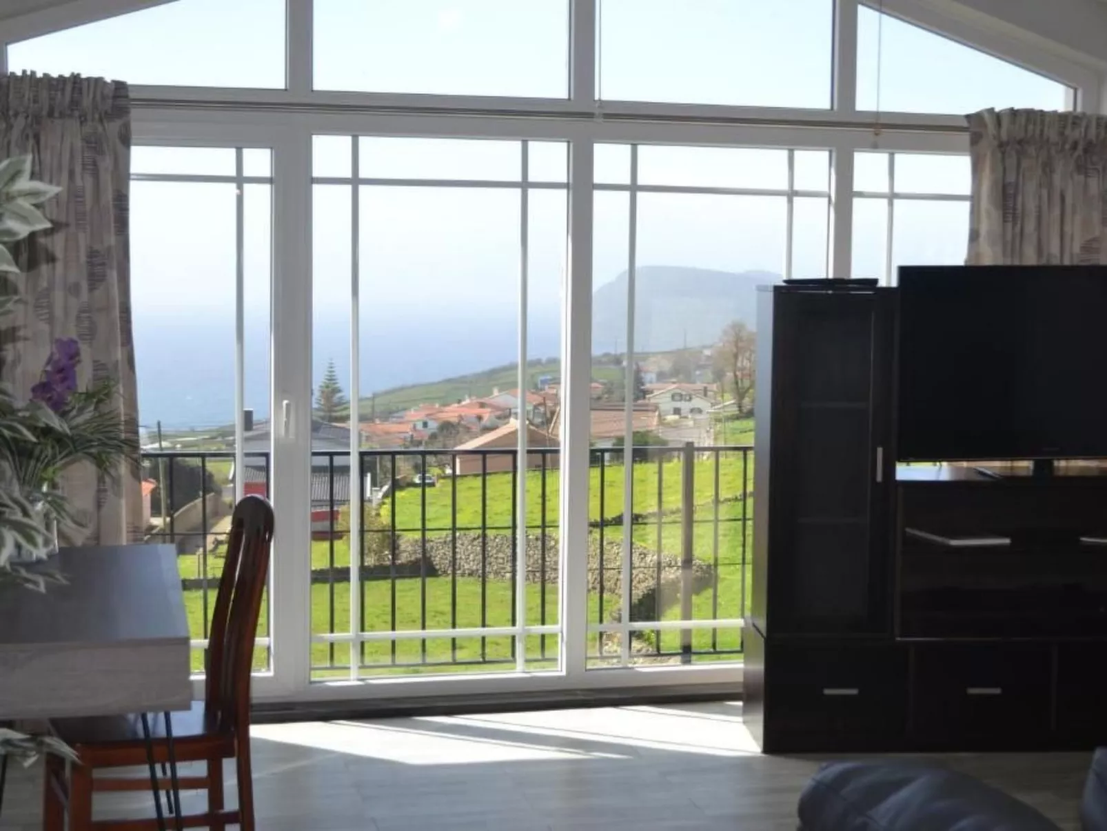 Große, komfortable Villa auf der Insel Terceira-Image-tags.info