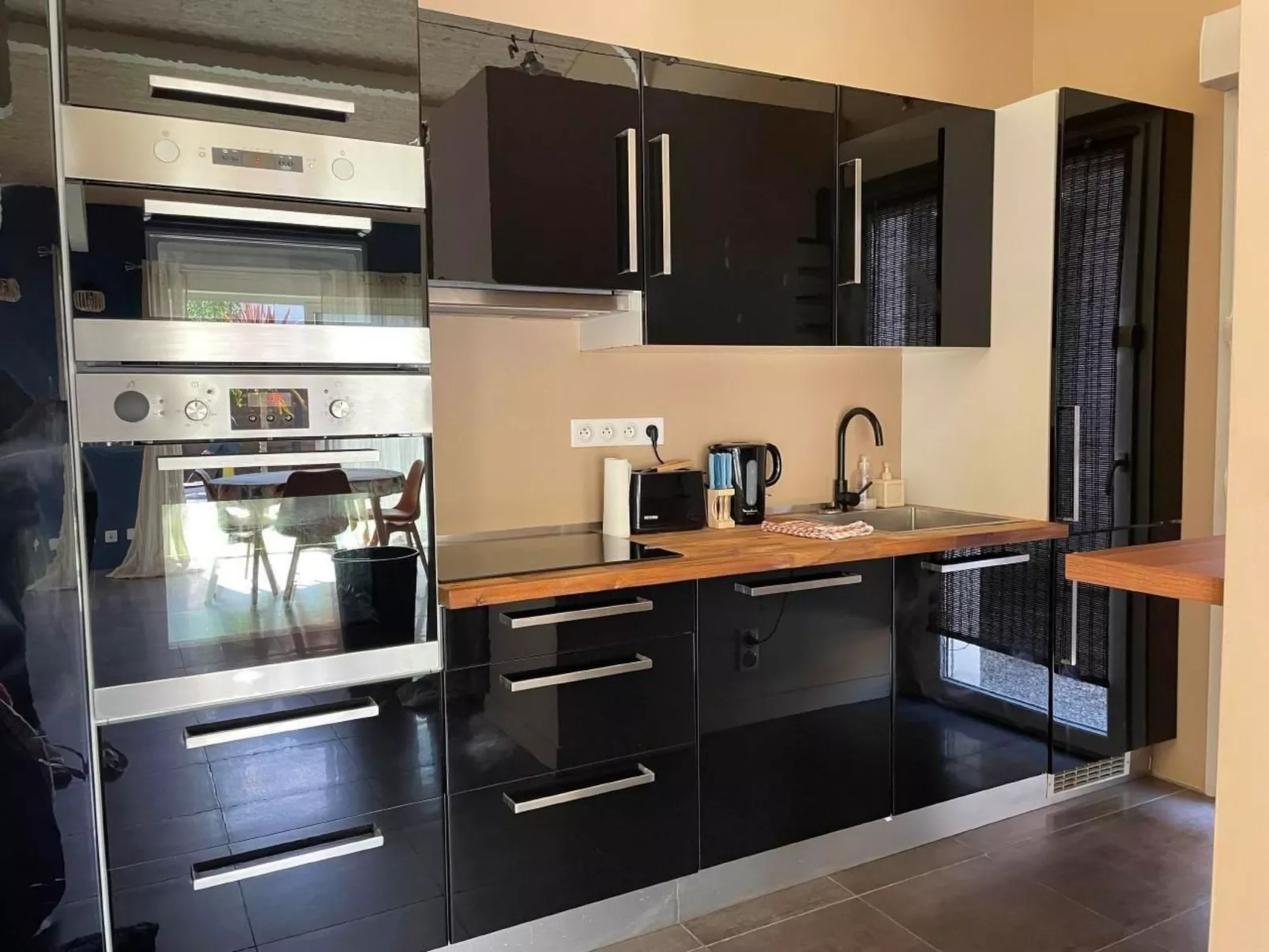 Villa Eden Bleu - Haus in Südlage mit beheiztem Pool und privatem Whirlpool-Binnen