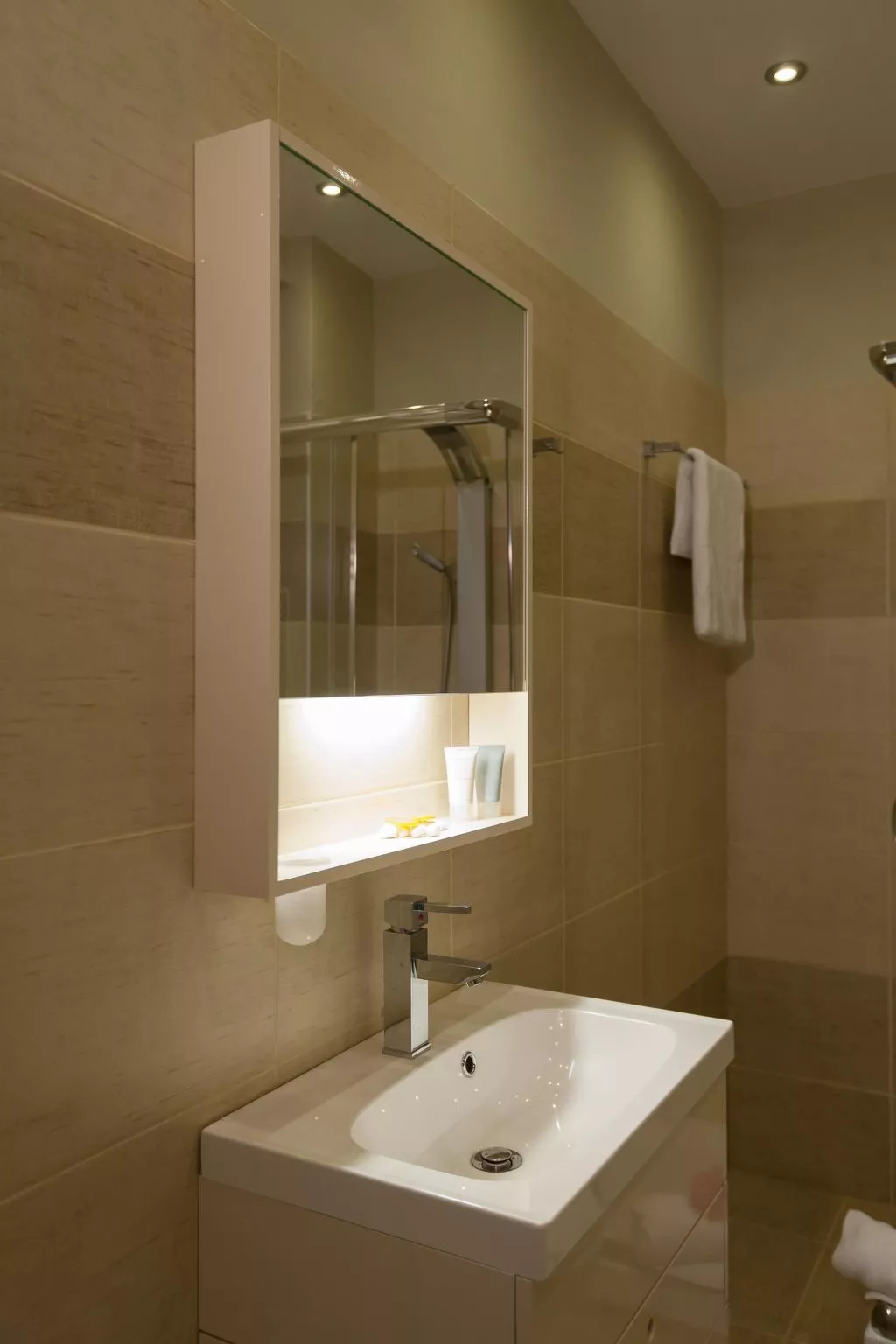 Ferienvilla Natur mit Pool und Terrasse-Binnen