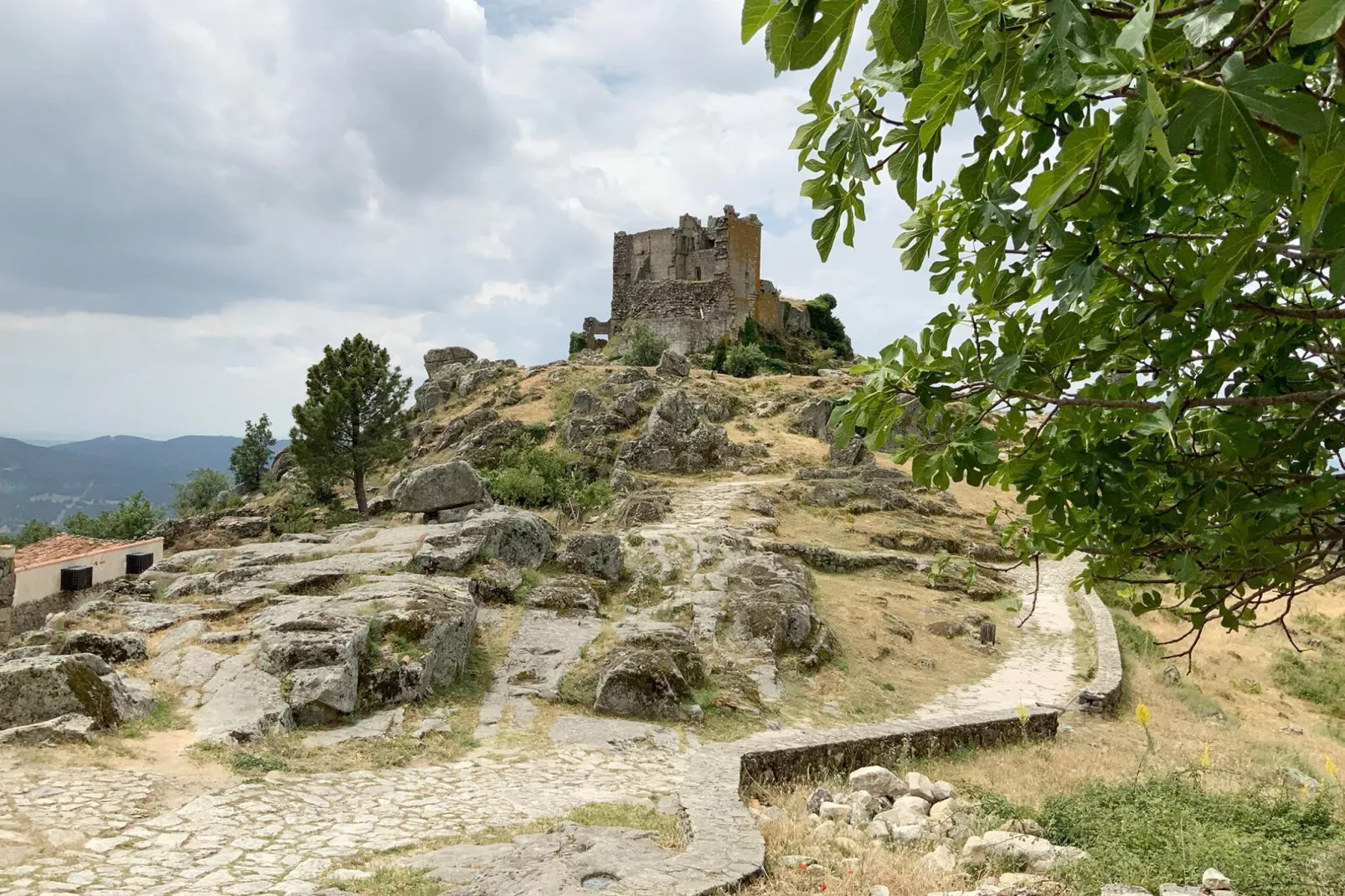 Casa de Pueblo "Rodrigo" Sierra de Gata Cáceres-Gebieden zomer 5km