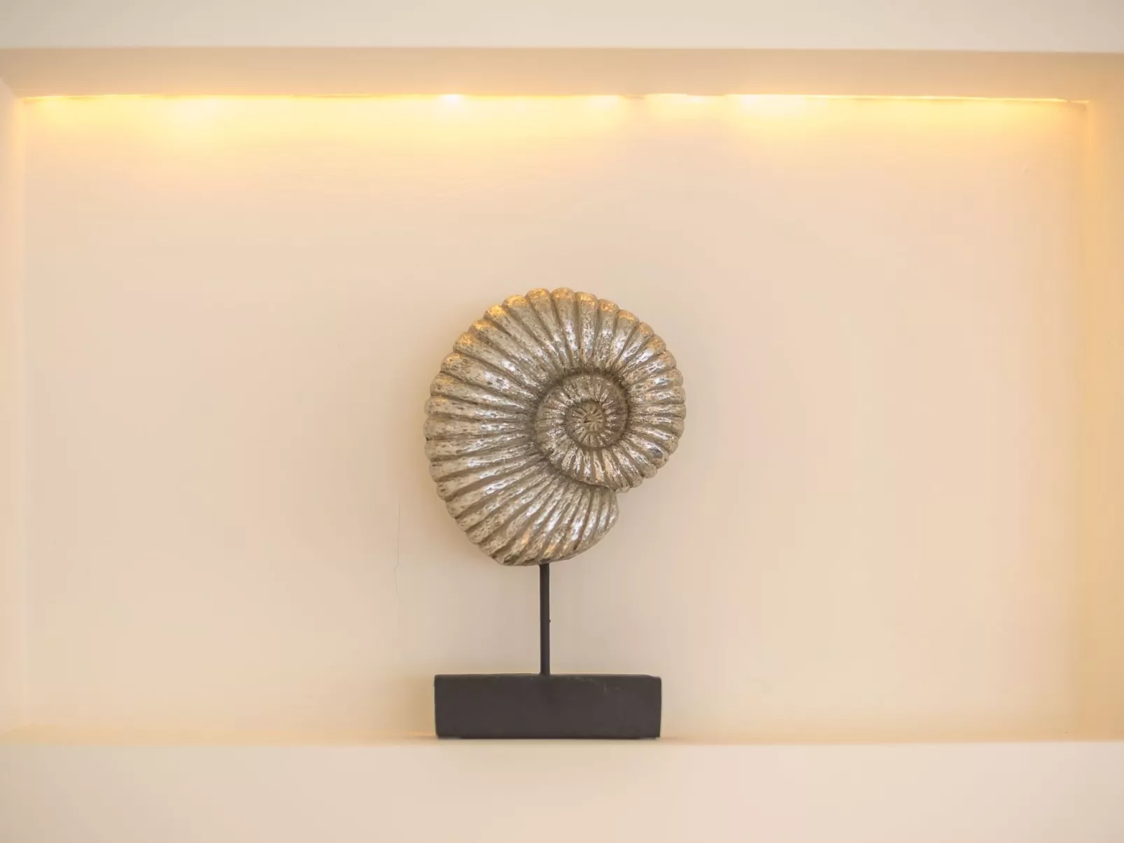 Stilvolle 2 Schlafzimmer, nur wenige Schritte von Fokionos Negri