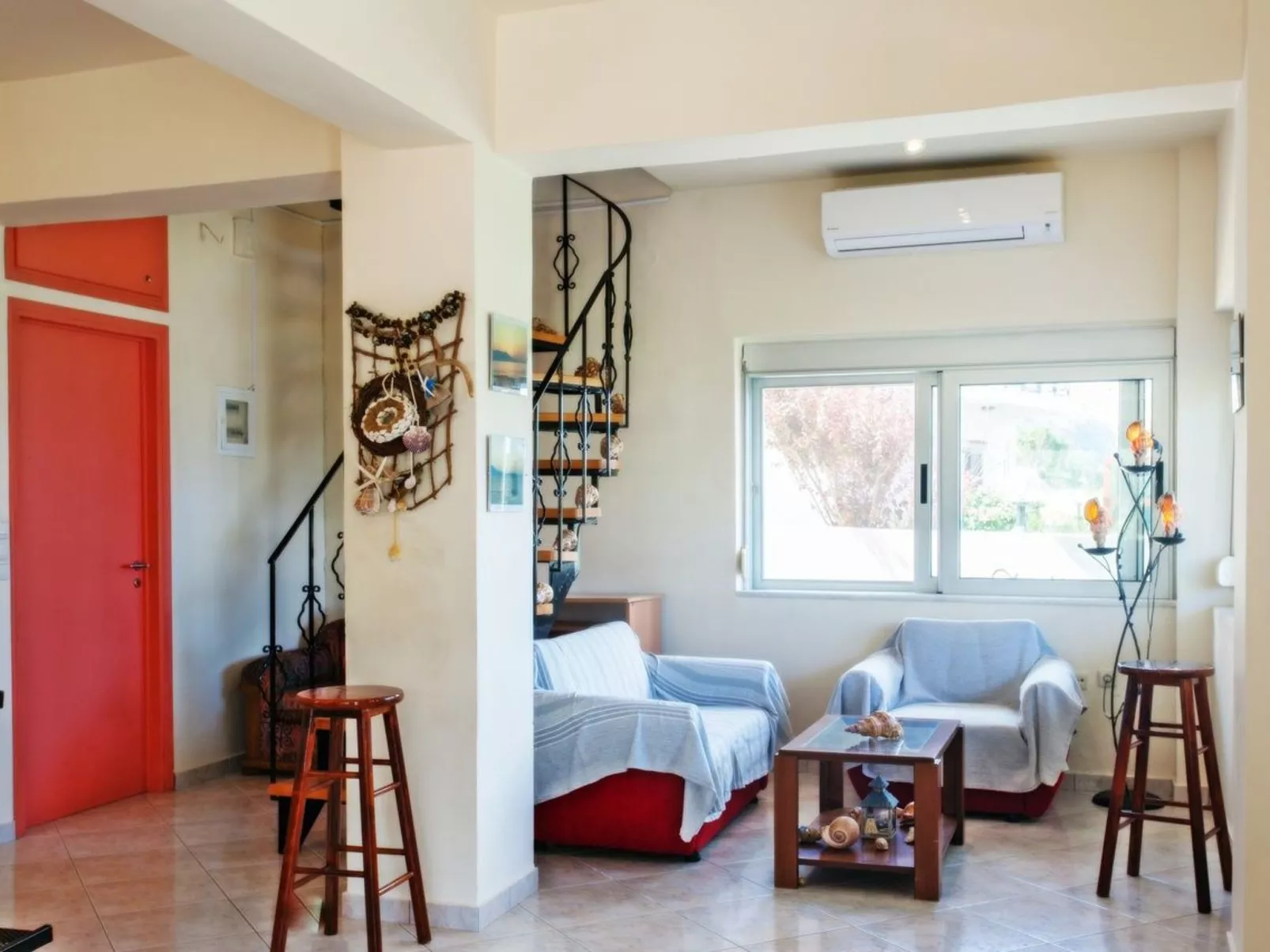 In Kolimvari mit Großer Terrasse-Binnen