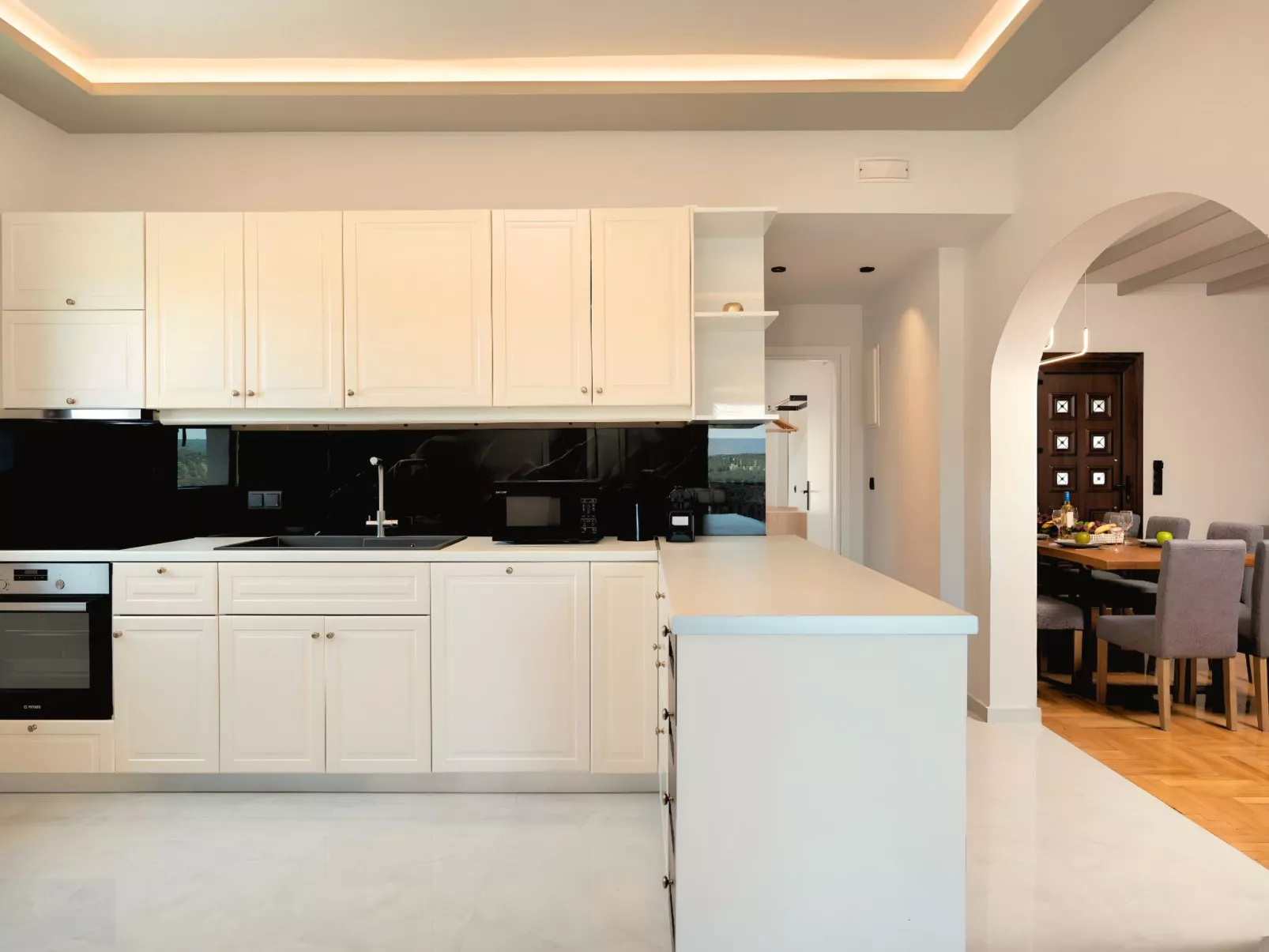 Stafa Villa Privater Pool-Binnen