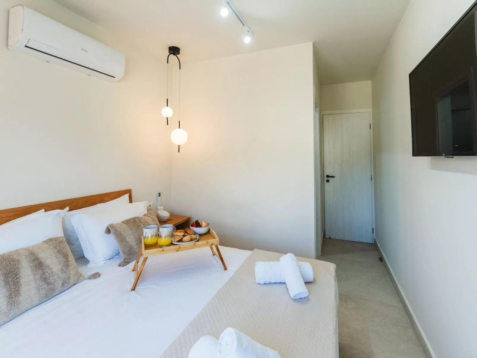 Kleopatras Villa-Binnen