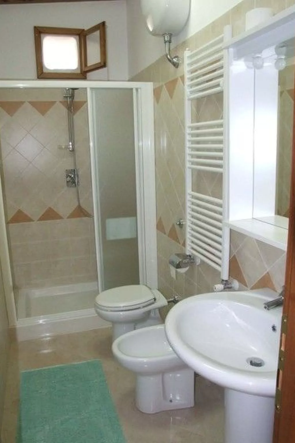 Wohnung 'Ivy' mit privatem Garten