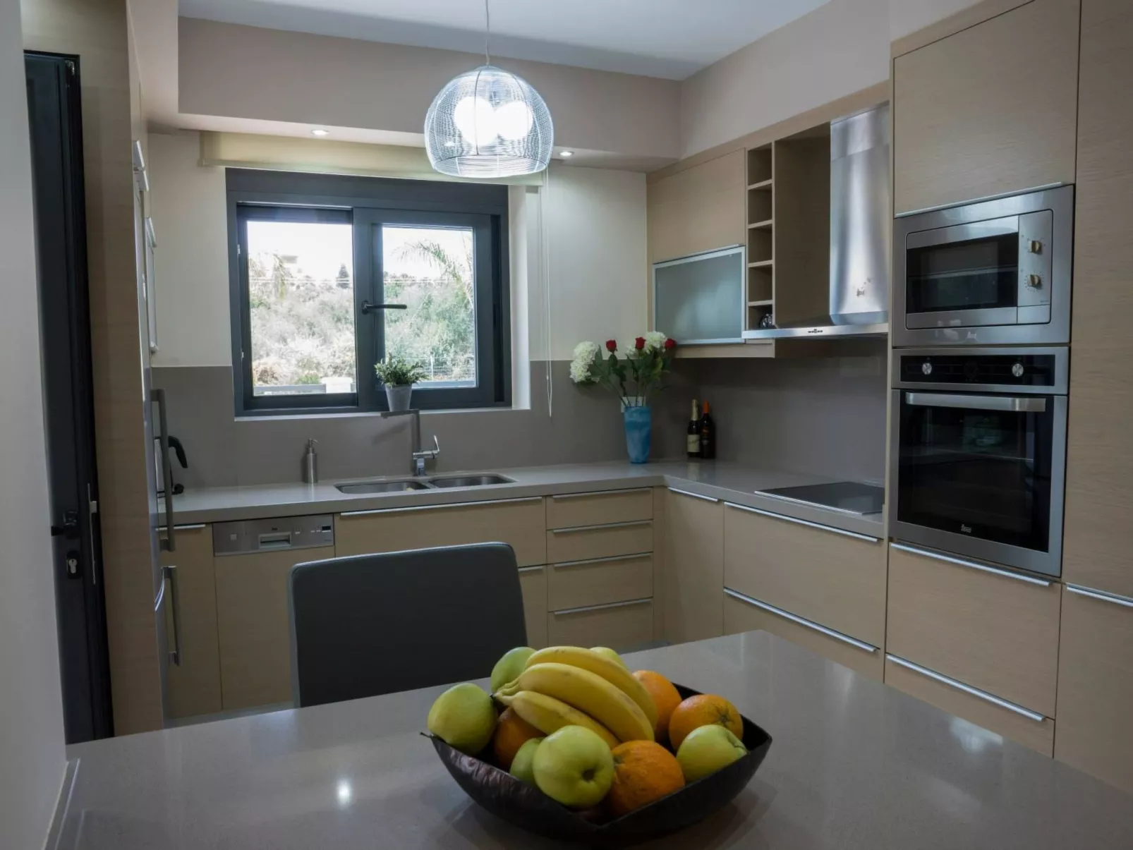 Villa am Strand mit Pool, Sauna und Barbecue-Binnen