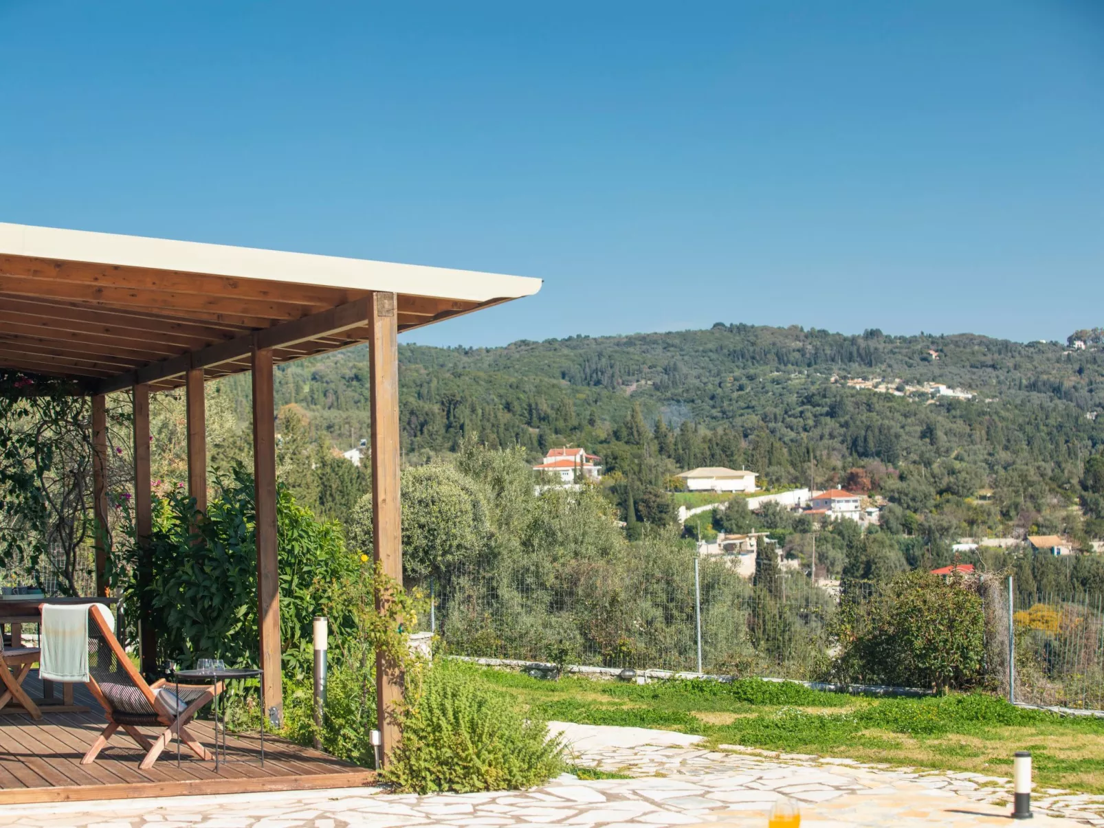 Artemis-Villa-Buiten