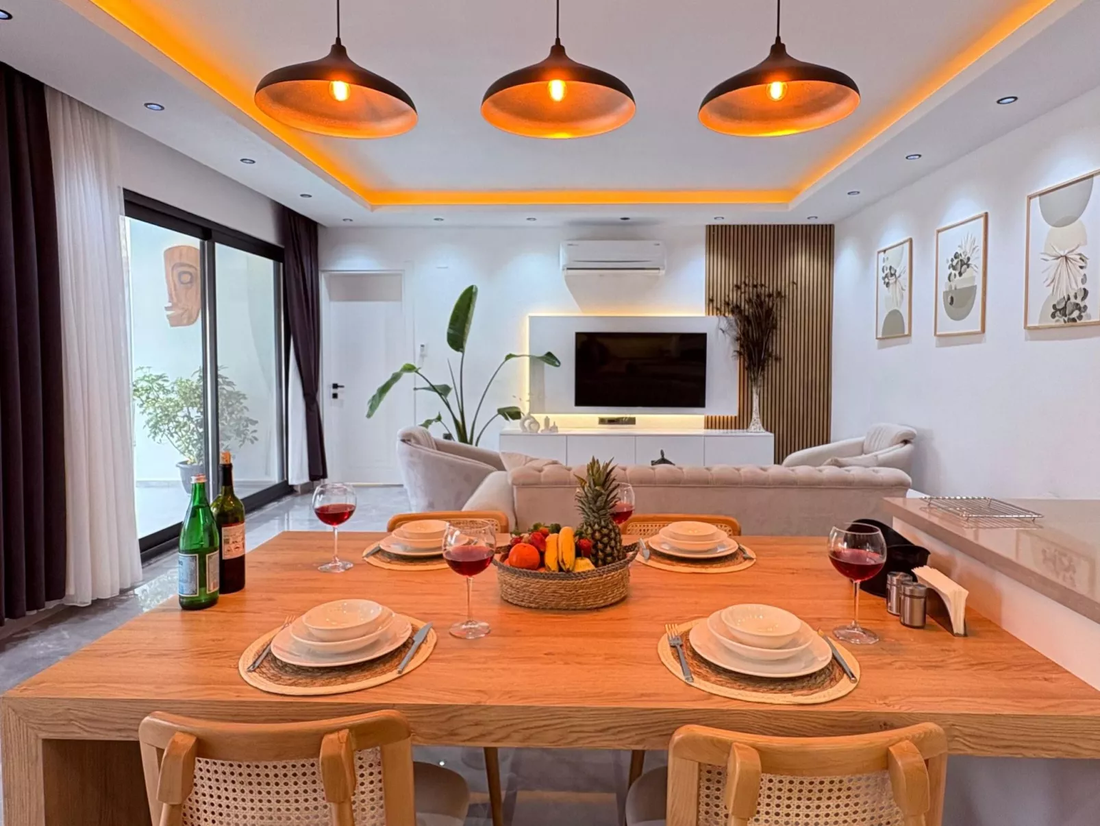 Villa Veran-Image-tags.info