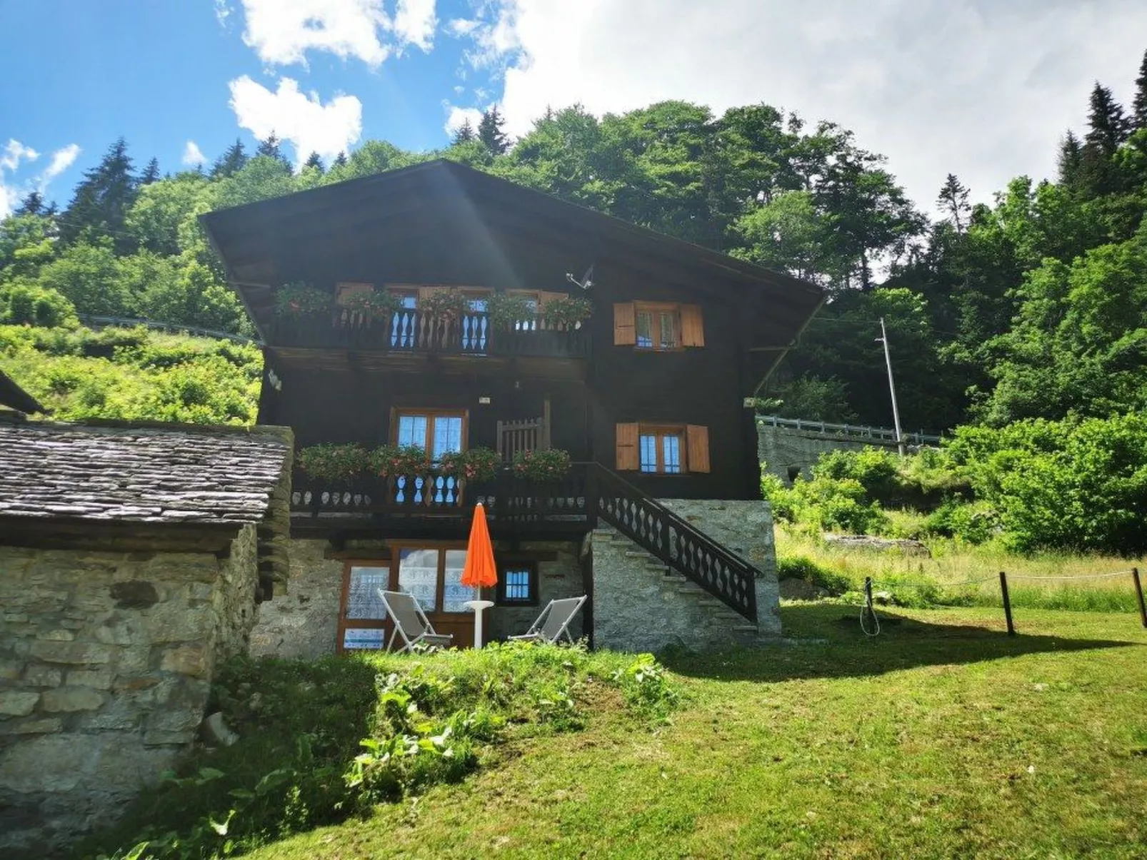 Chalet Borgo Walser Testa 9 - Buiten
