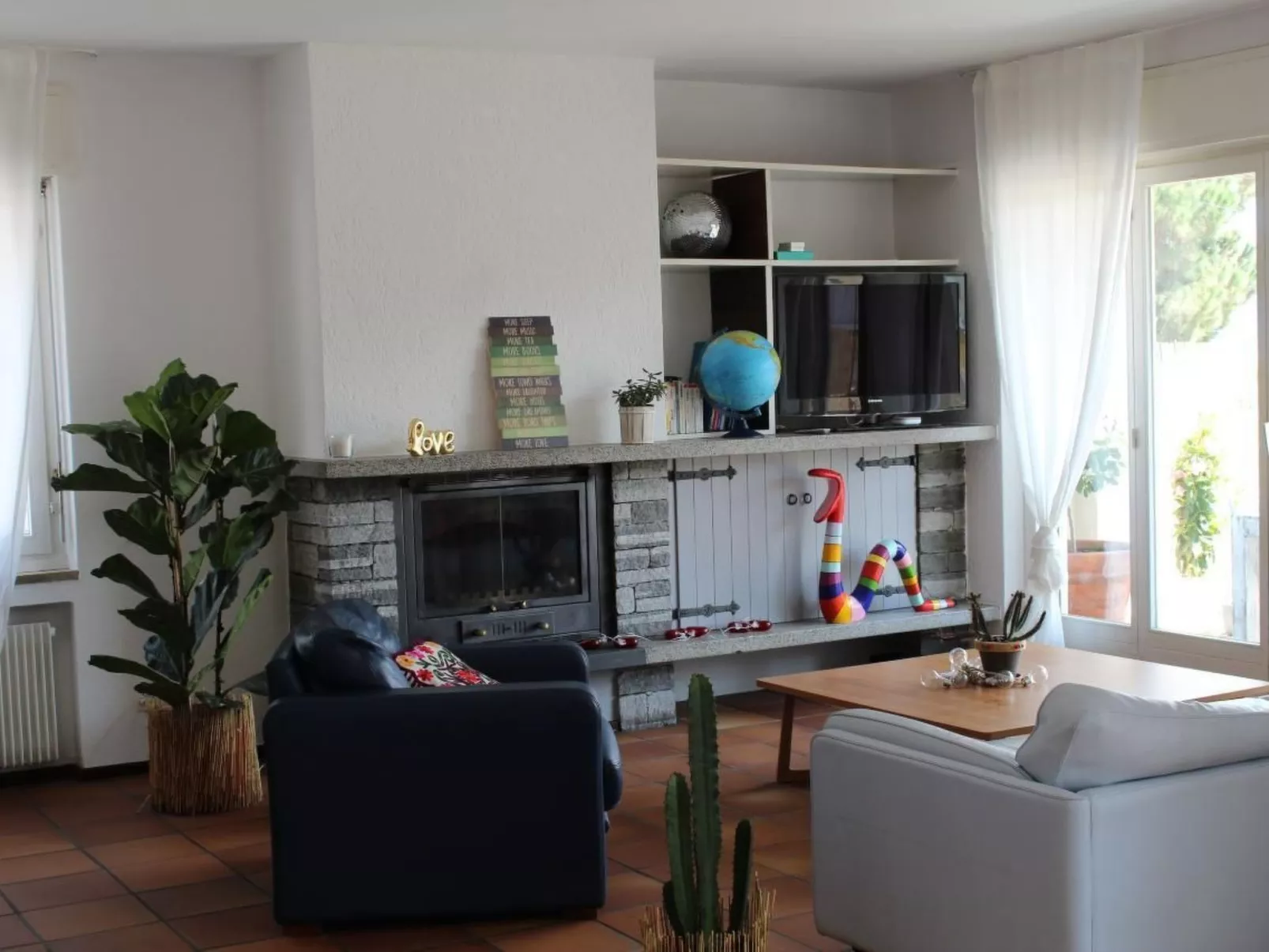 Wohnung mit blühender Terrasse, seenah-Binnen