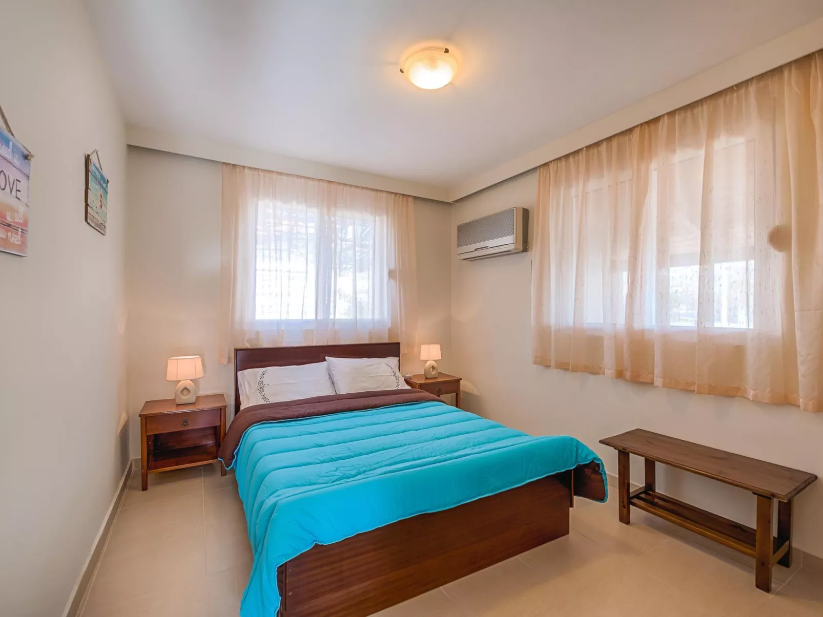 Villa Fay mit privatem Parkplatz in Lardos-Binnen