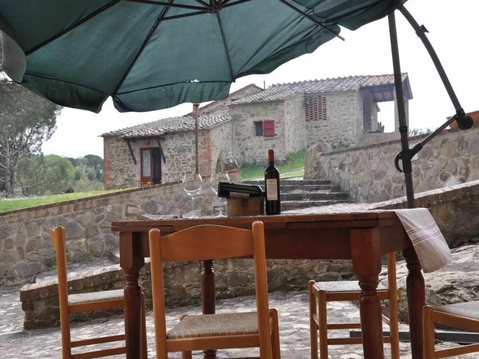 Schloss Selvole T6-Buiten