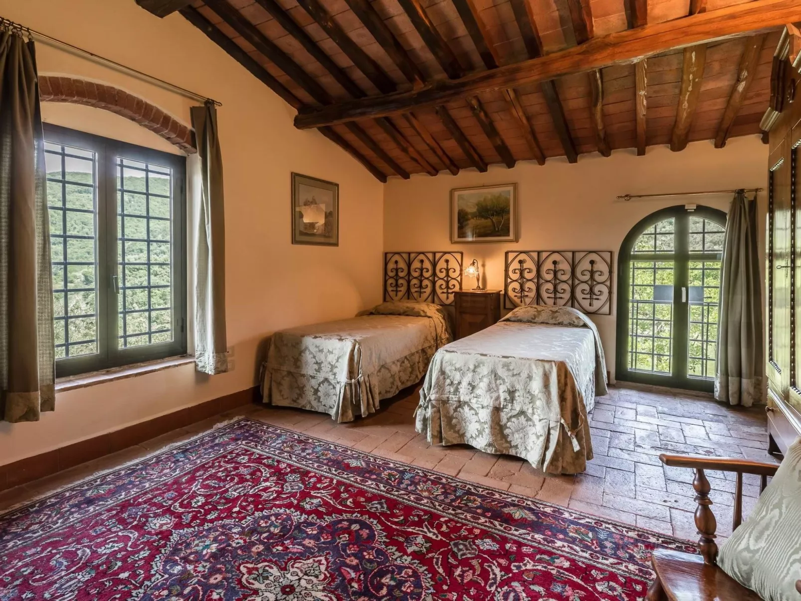 Ferienvilla "Roncovisi" mit Infinity-Pool-Image-tags.info