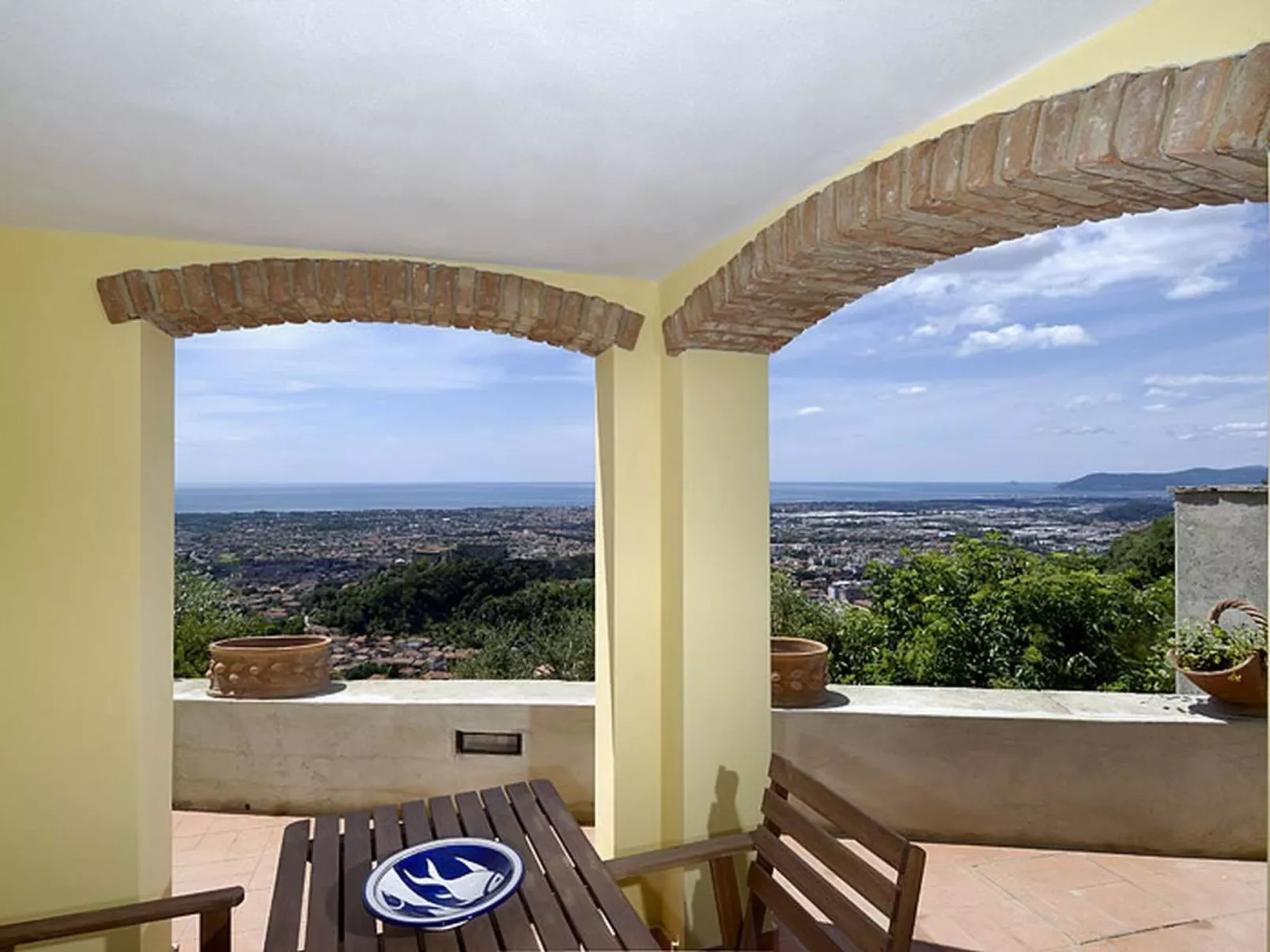 Wohnung 'Settimo Cielo7' mit Schwimmbad-Buiten