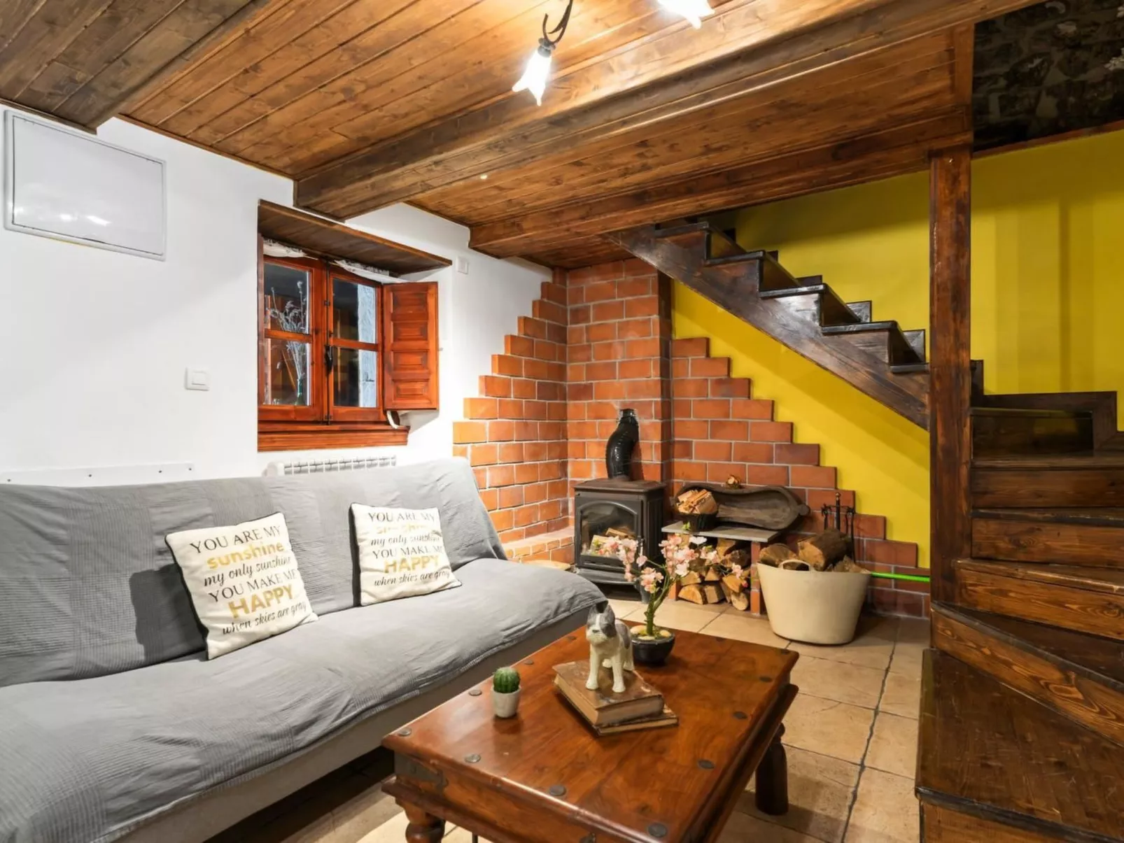 Berghütte mit Terrasse, Kamin und Jacuzzi-Image-tags.info