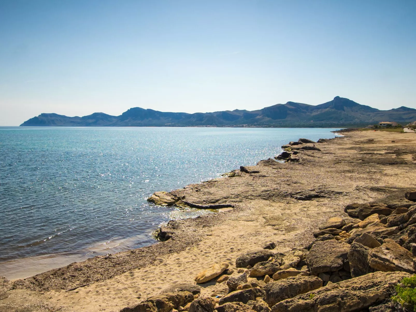 Freistehendes Haus direkt am Meer gelegen-Buiten