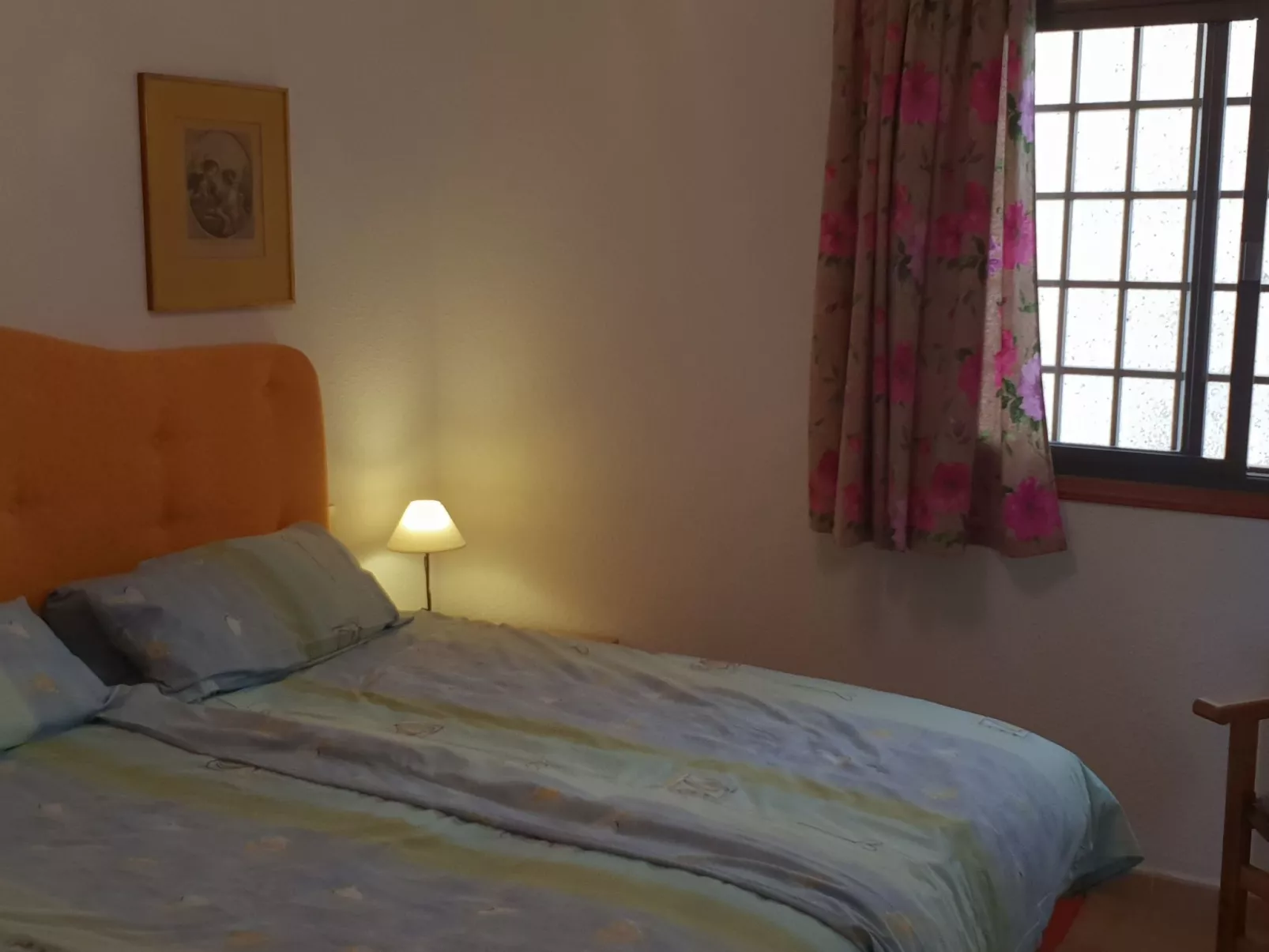 Ruhige Ferienwohnung mit Pool und Meerblick