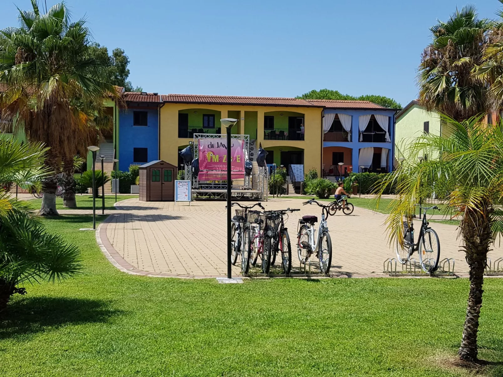 Wohnung 'Artemide' mit Infinity-Pool-Buiten