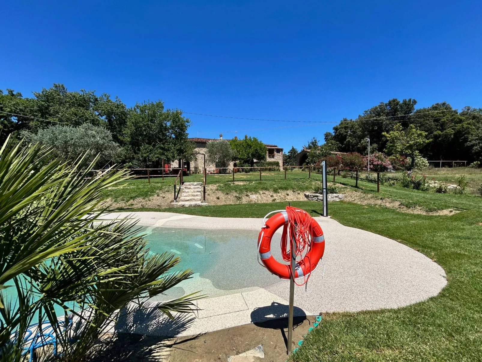 Bauernhaus mit Schwimmbad -Klimaanlage-Image-tags.info