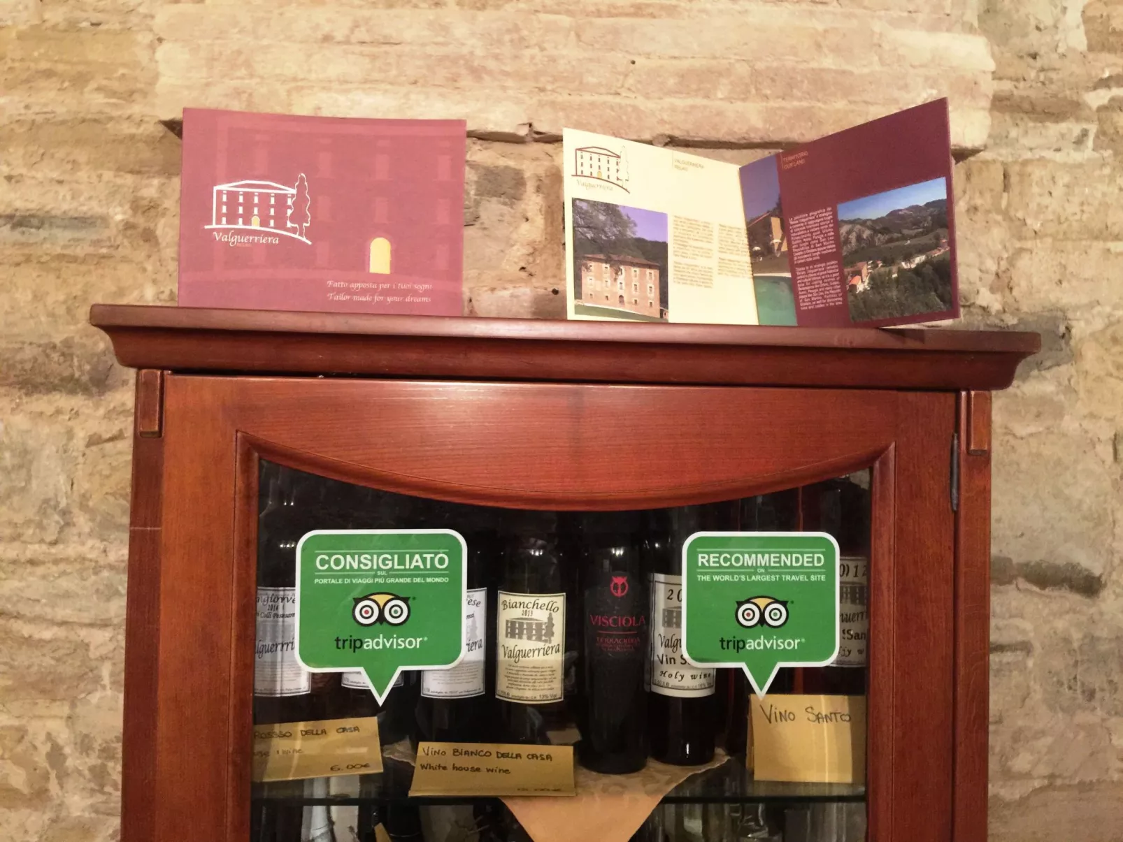 Wohnung in Apecchio mit Privatparkplatz-Buiten