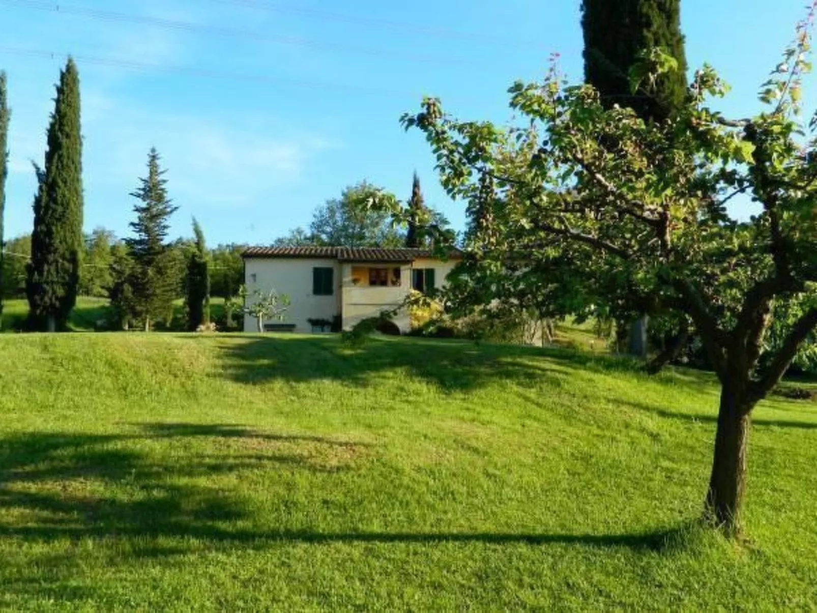 Haus Claudia mit schönem Garten-Buiten