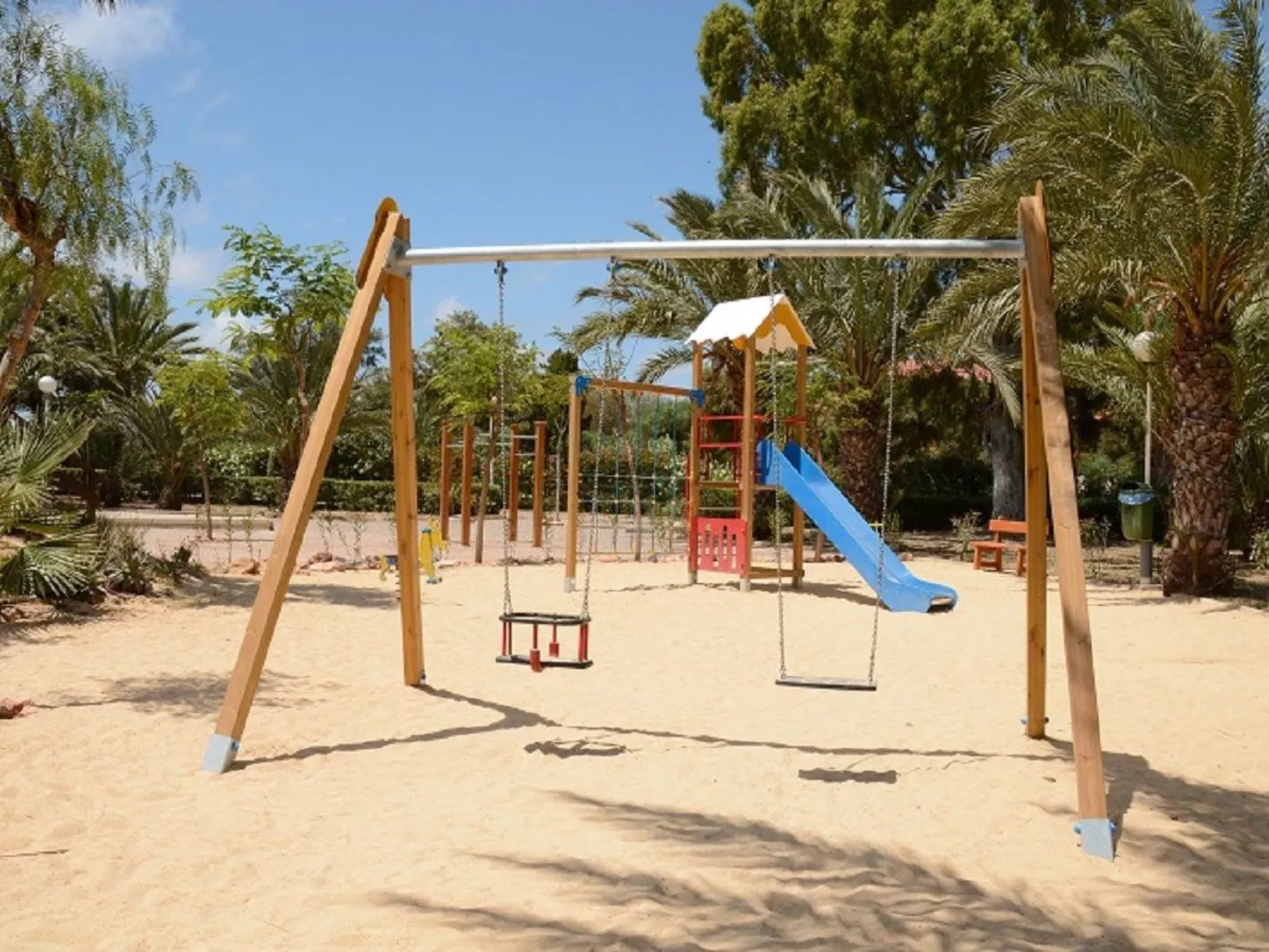 MOLINO 4-Image-tags.info