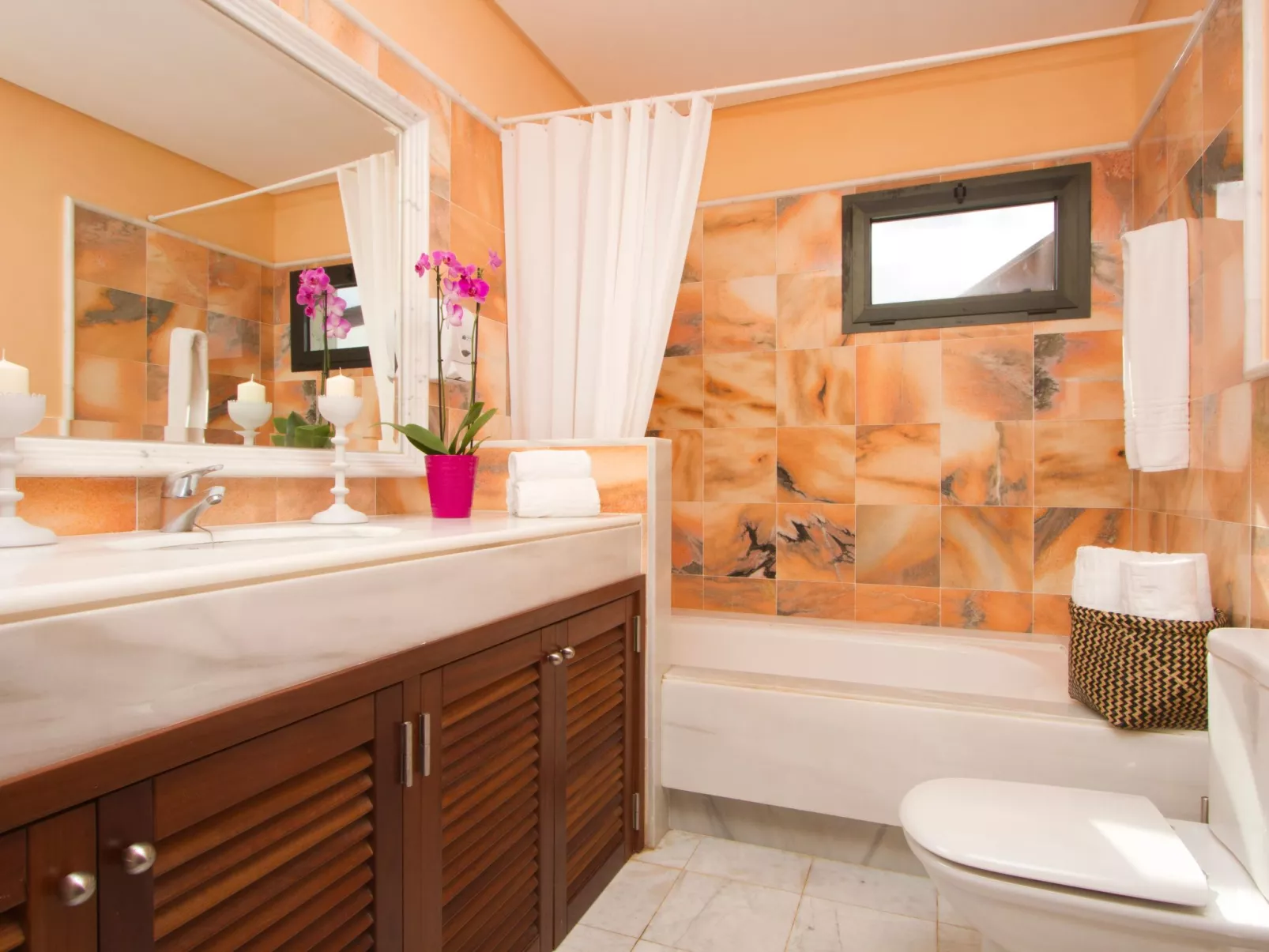 Charmantes Ferienhaus in Yaiza mit Privatem Pool