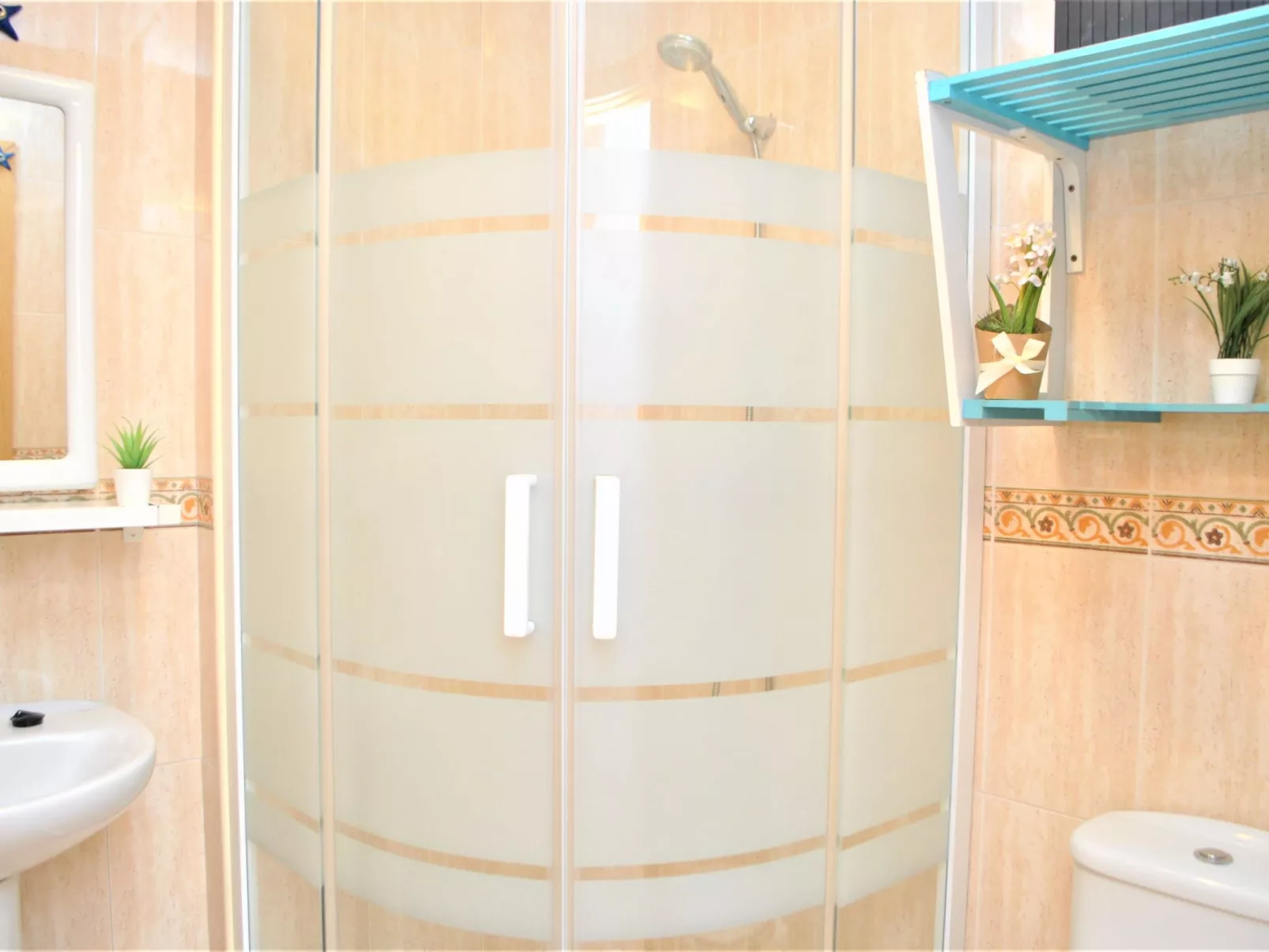 Erdgeschosswohnung mit Balkon für 4 Personen-Binnen